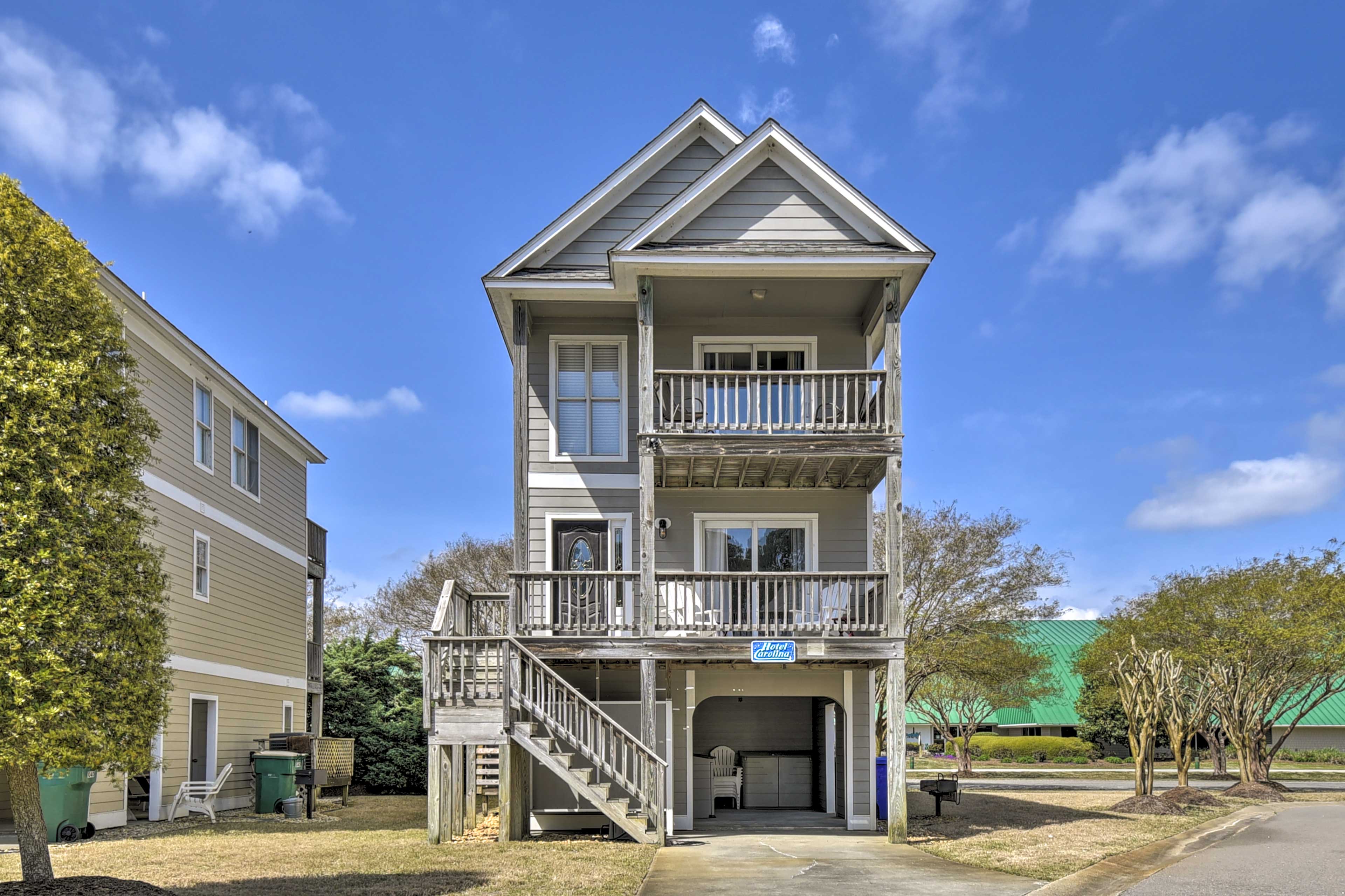 Property Image 1 - Home w/ Deck in Corolla Light: Walk to Beach!