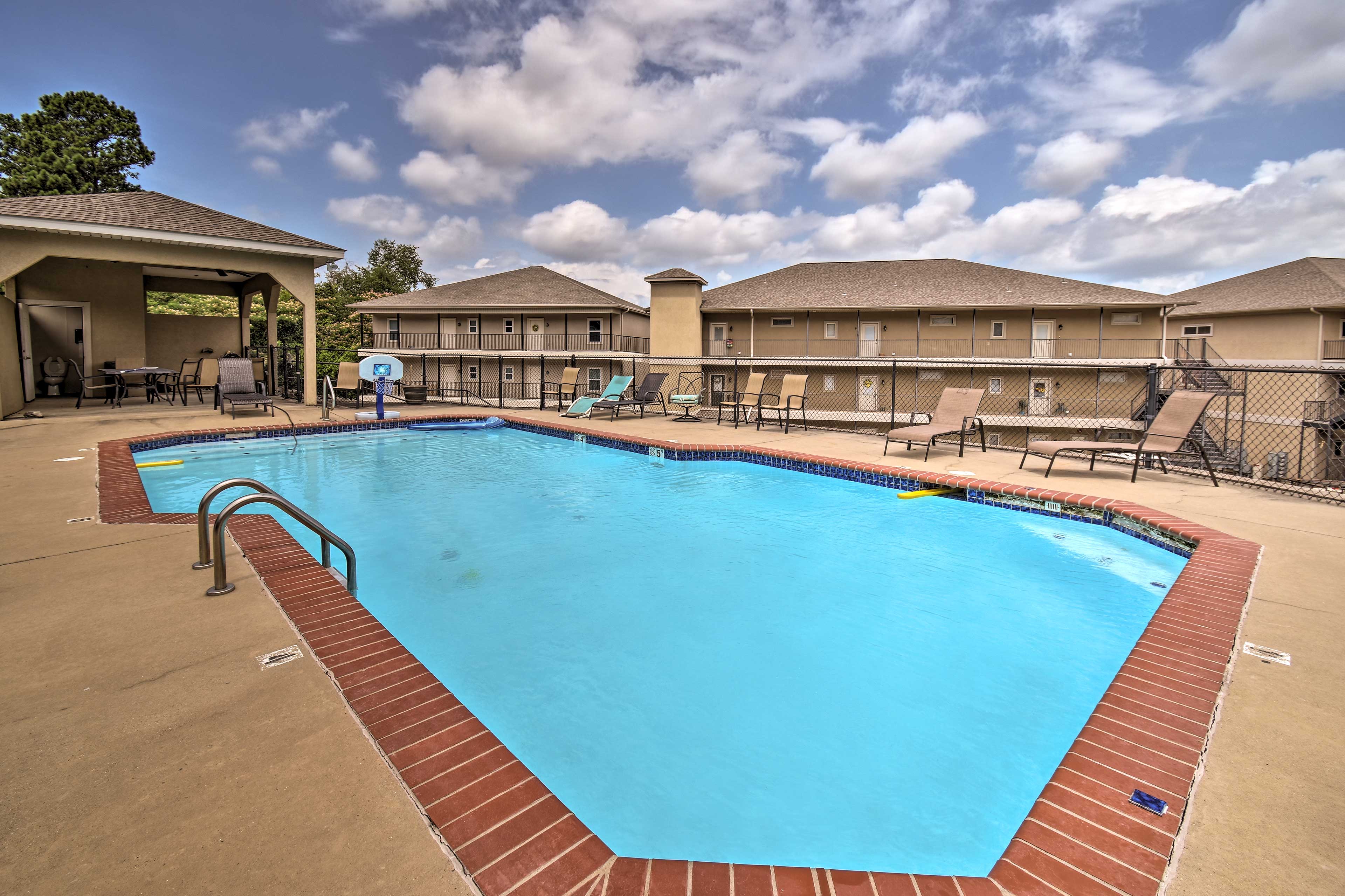 Property Image 2 - Pool & Lake Hamilton Access: Hot Springs Condo!