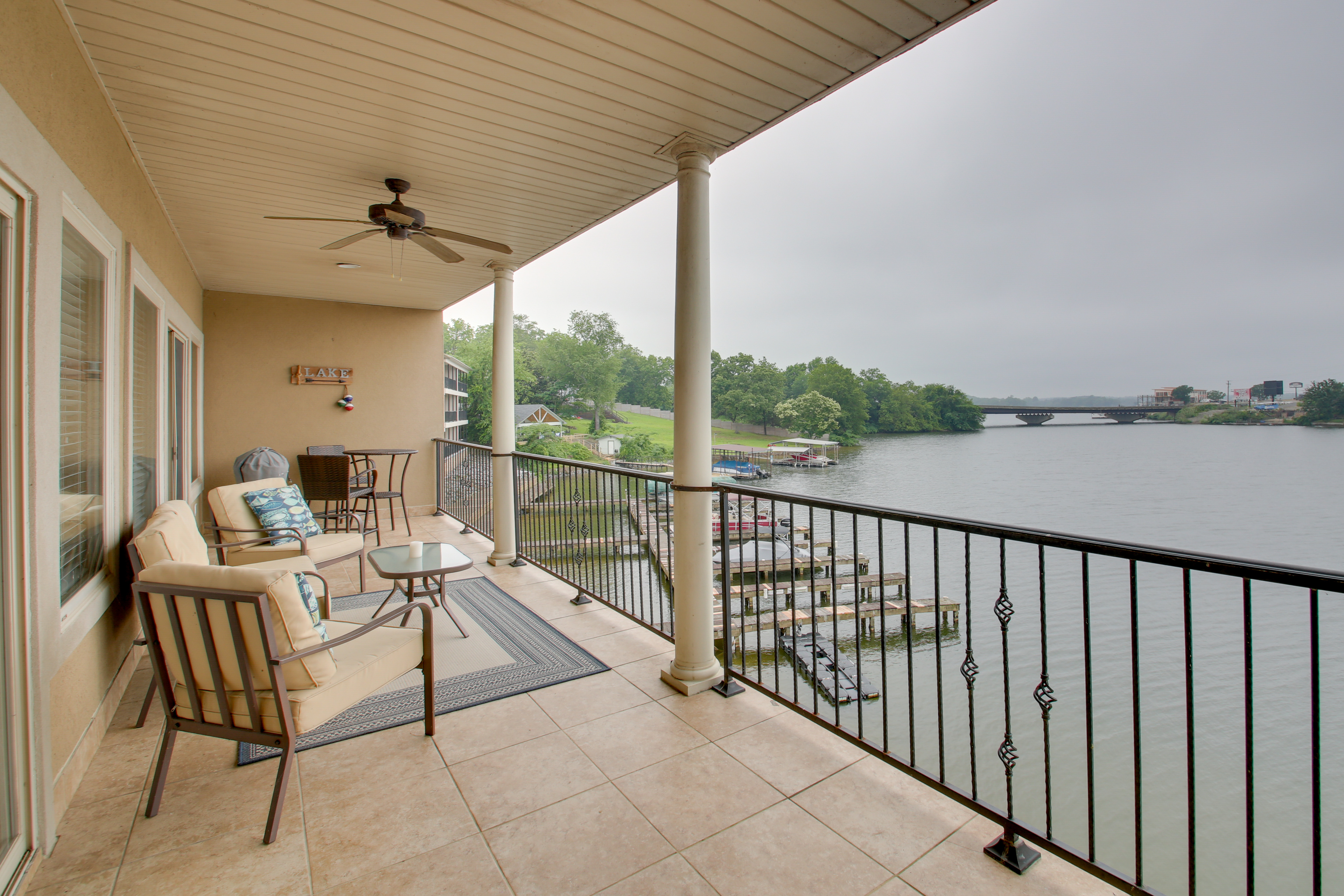 Property Image 1 - Hot Springs Condo on Lake Hamilton w/ Pool Access