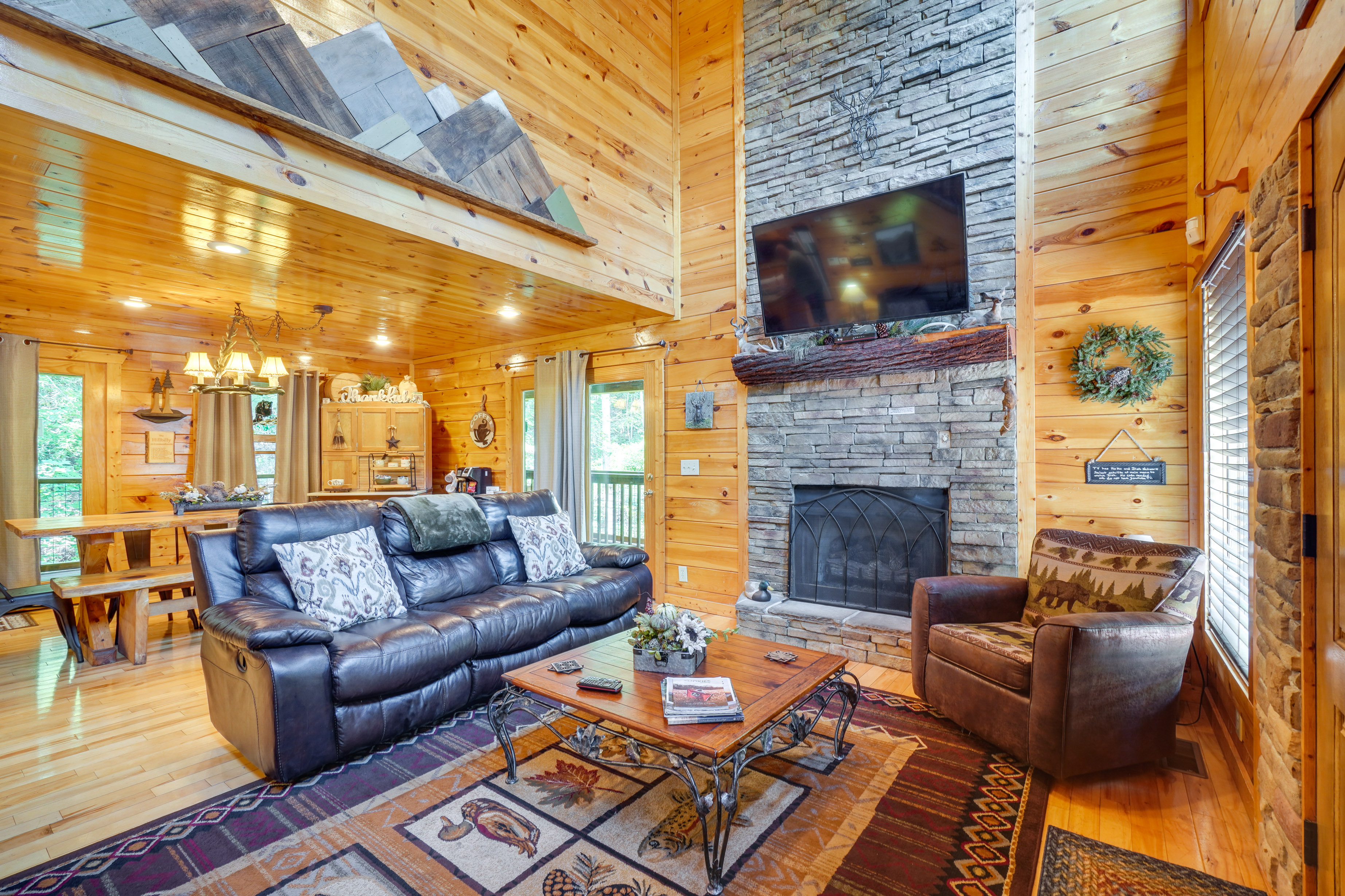 Property Image 1 - Inviting Smoky Mountain Cabin: Hot Tub & Game Room