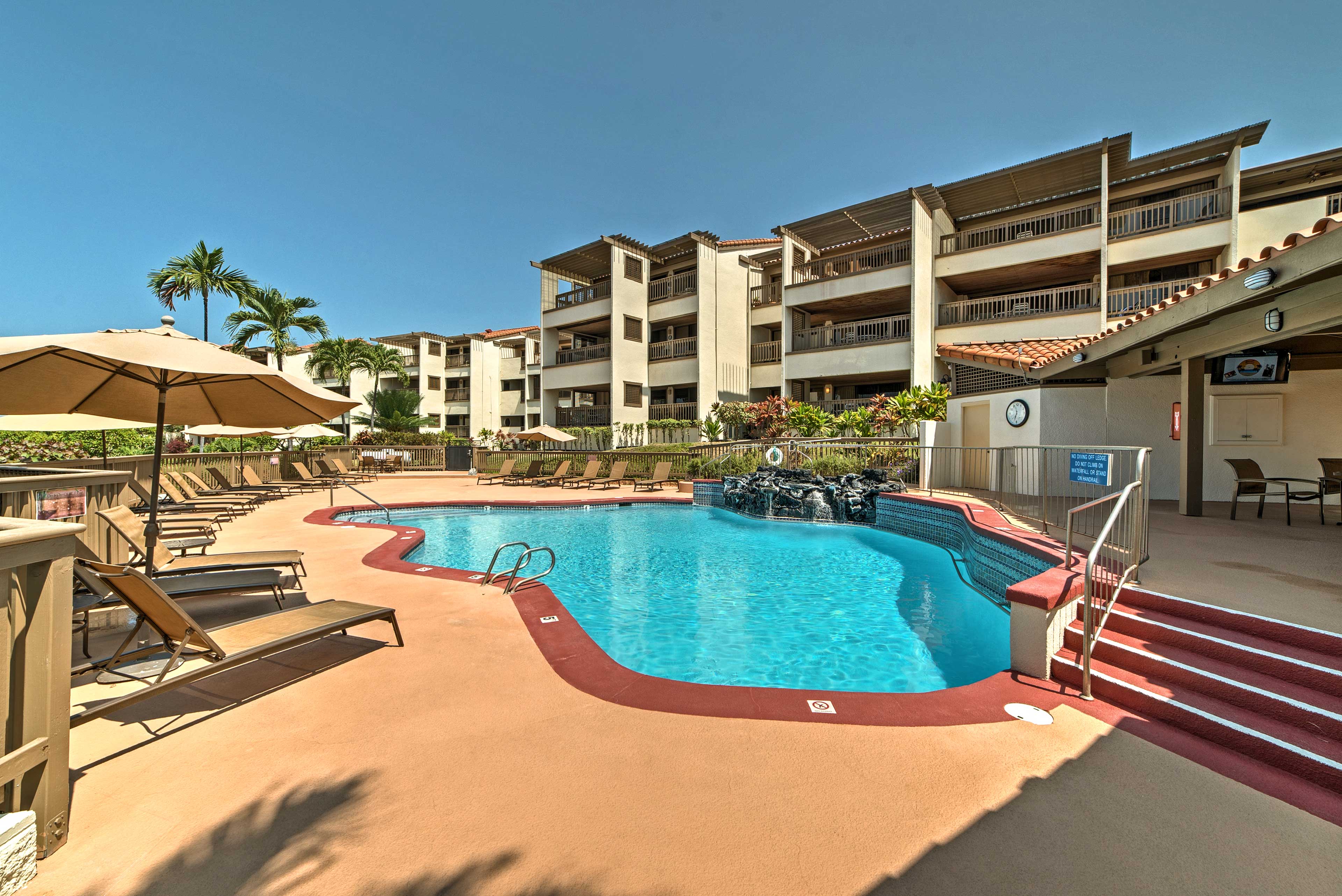 View of Kailua-Kona Condo w/Ocean Views-Pool&Spa Access! - Home Rental in ...