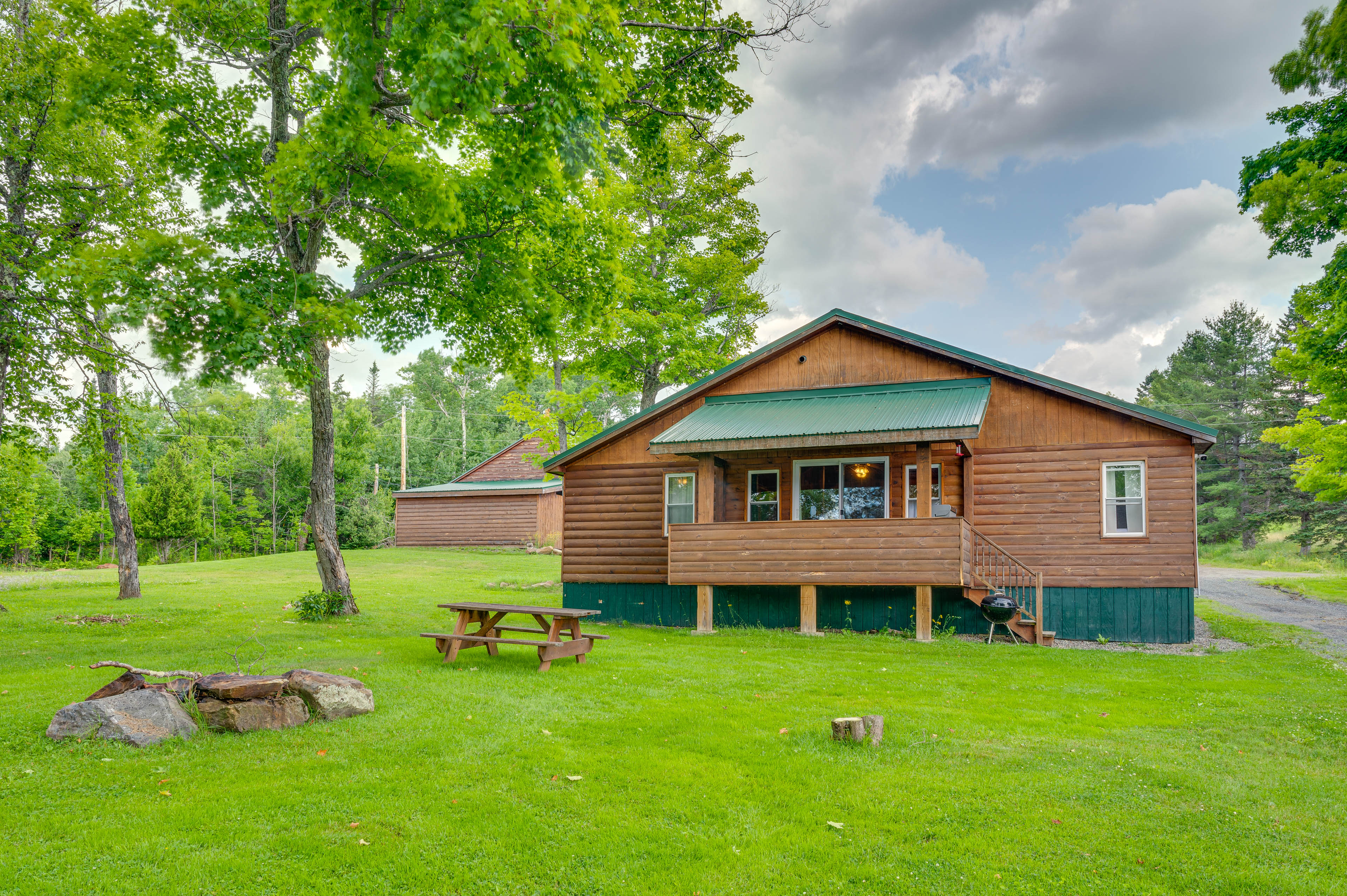 Rustic Cabin Retreat on Rangeley Lake!