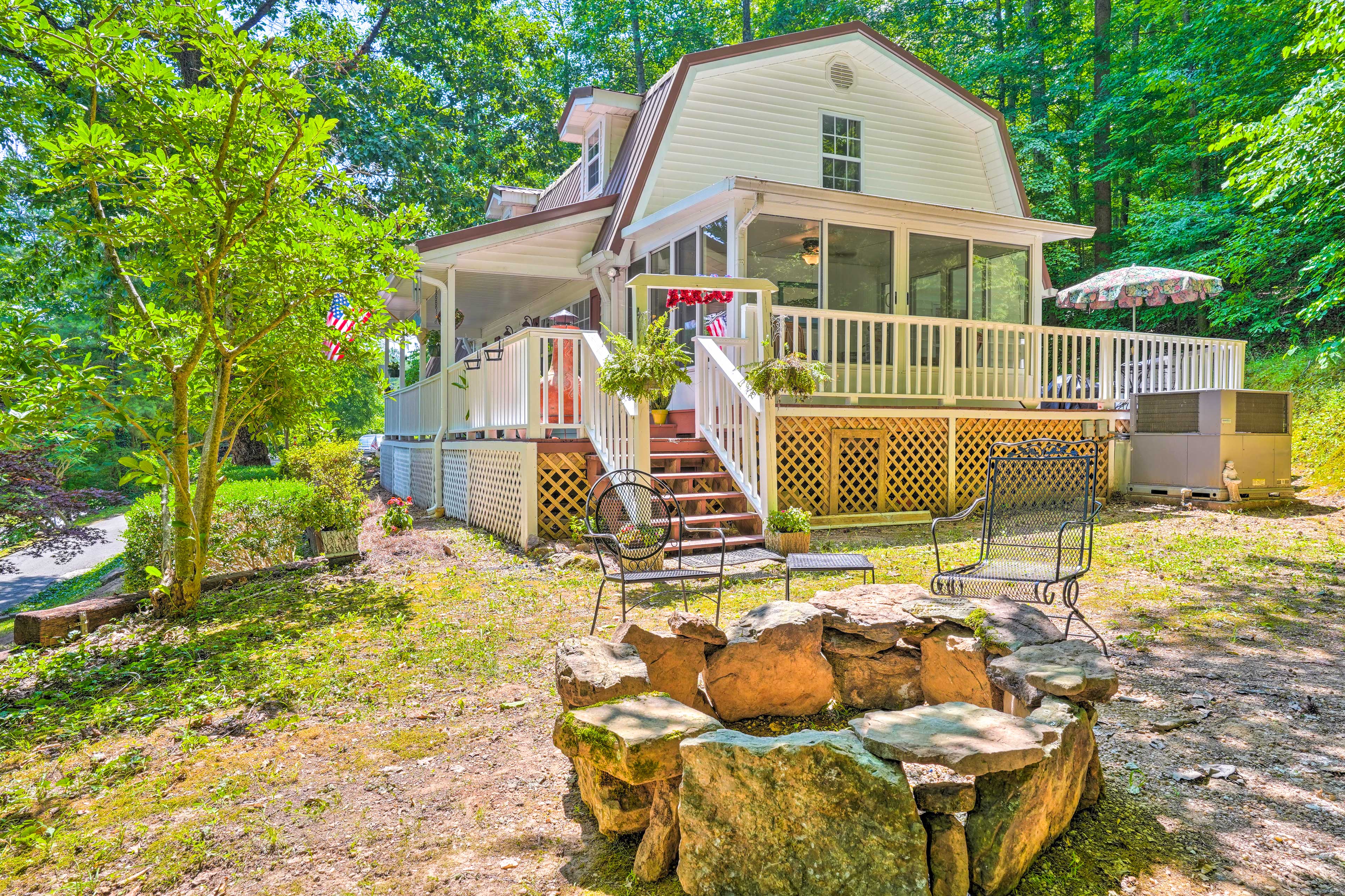 Property Image 1 - Secluded Chattanooga Getaway w/ Deck + Yard!