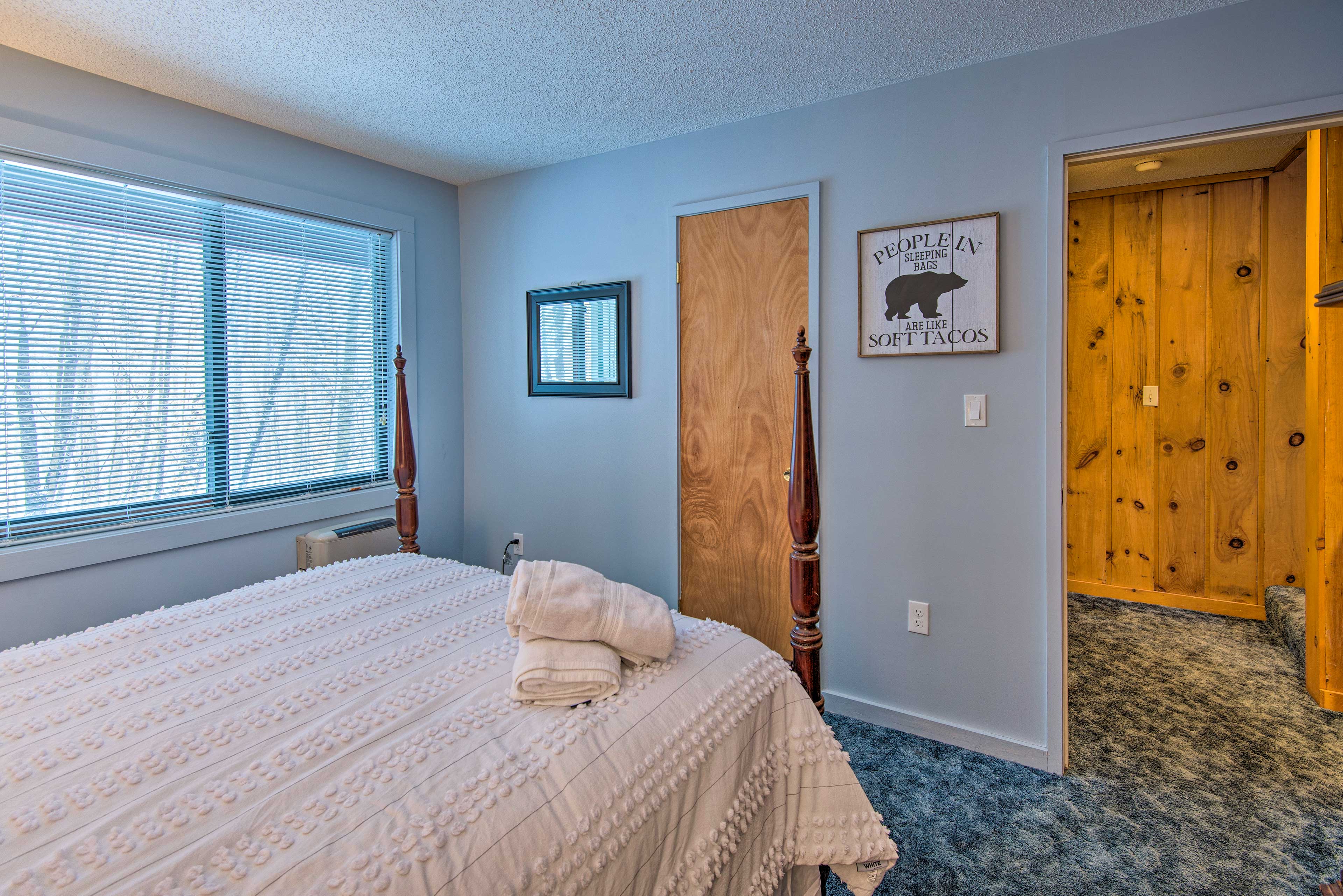 Loon Mountain Condo w/ Pool & Game Room Access!