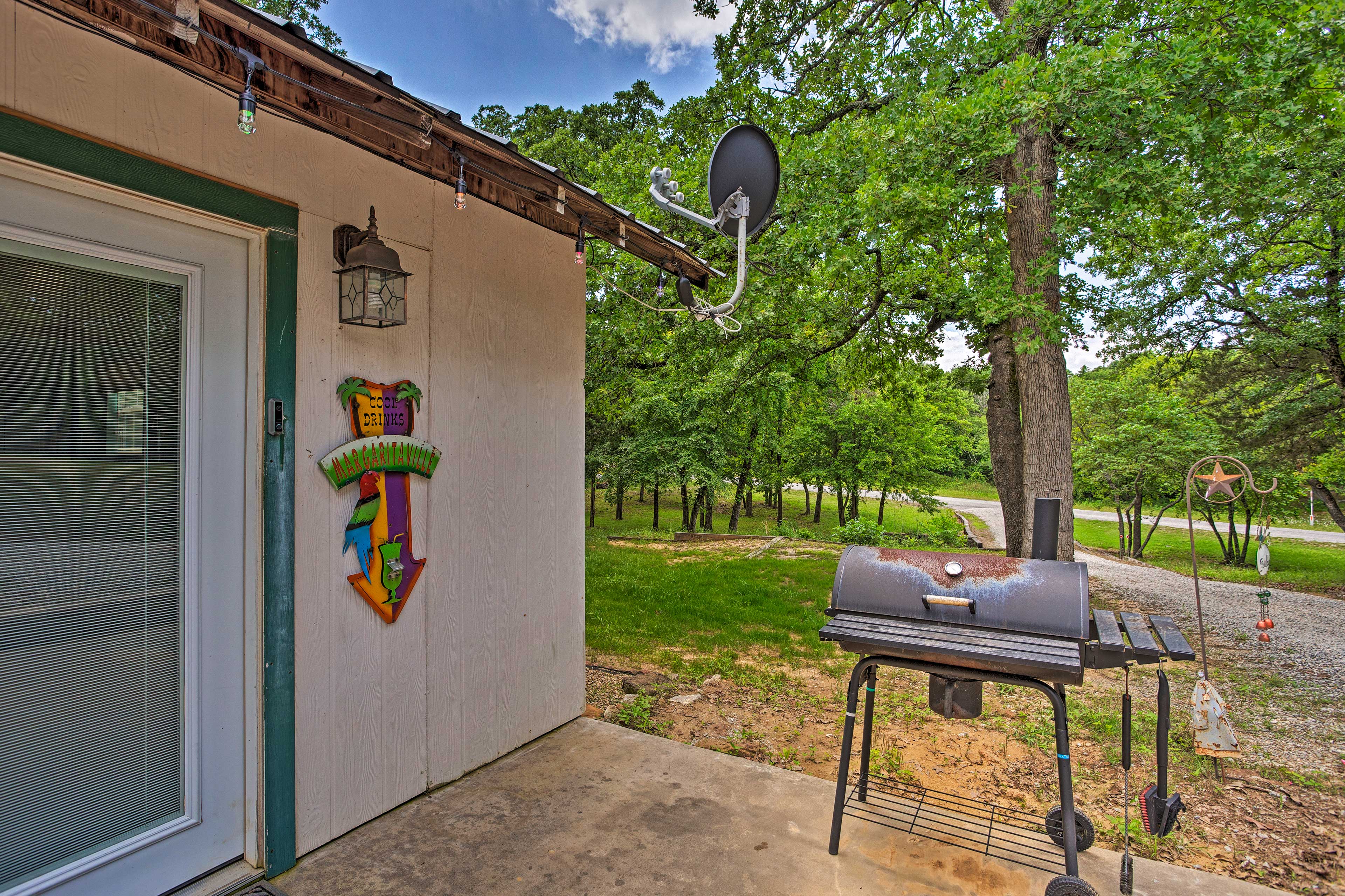 Lake Texoma Cabin - 1 Mi to Park & Boat Ramp!