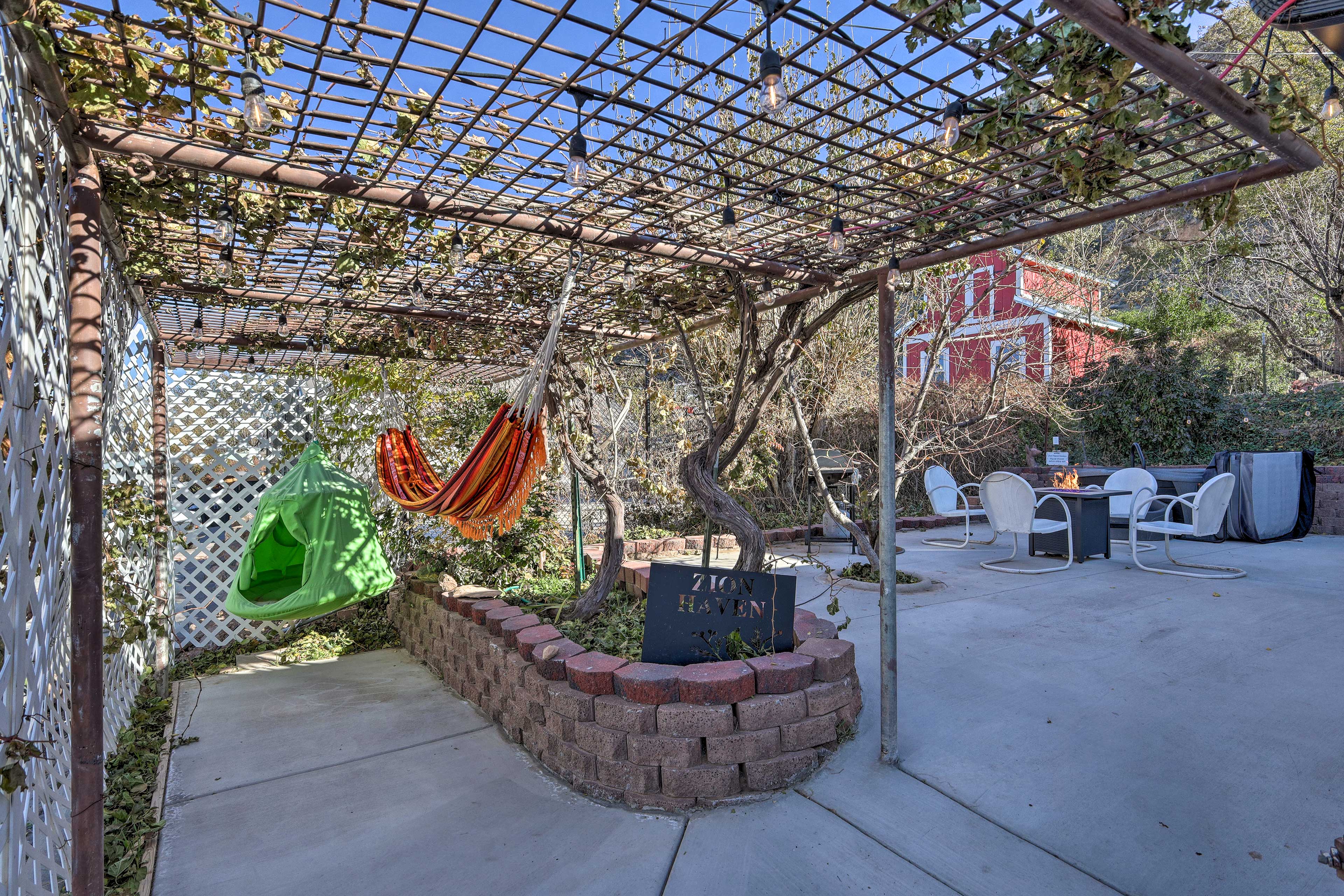 Property Image 2 - ’Zion Haven’ w/ Fire Pit: 23 Mi to Nat’l Park!