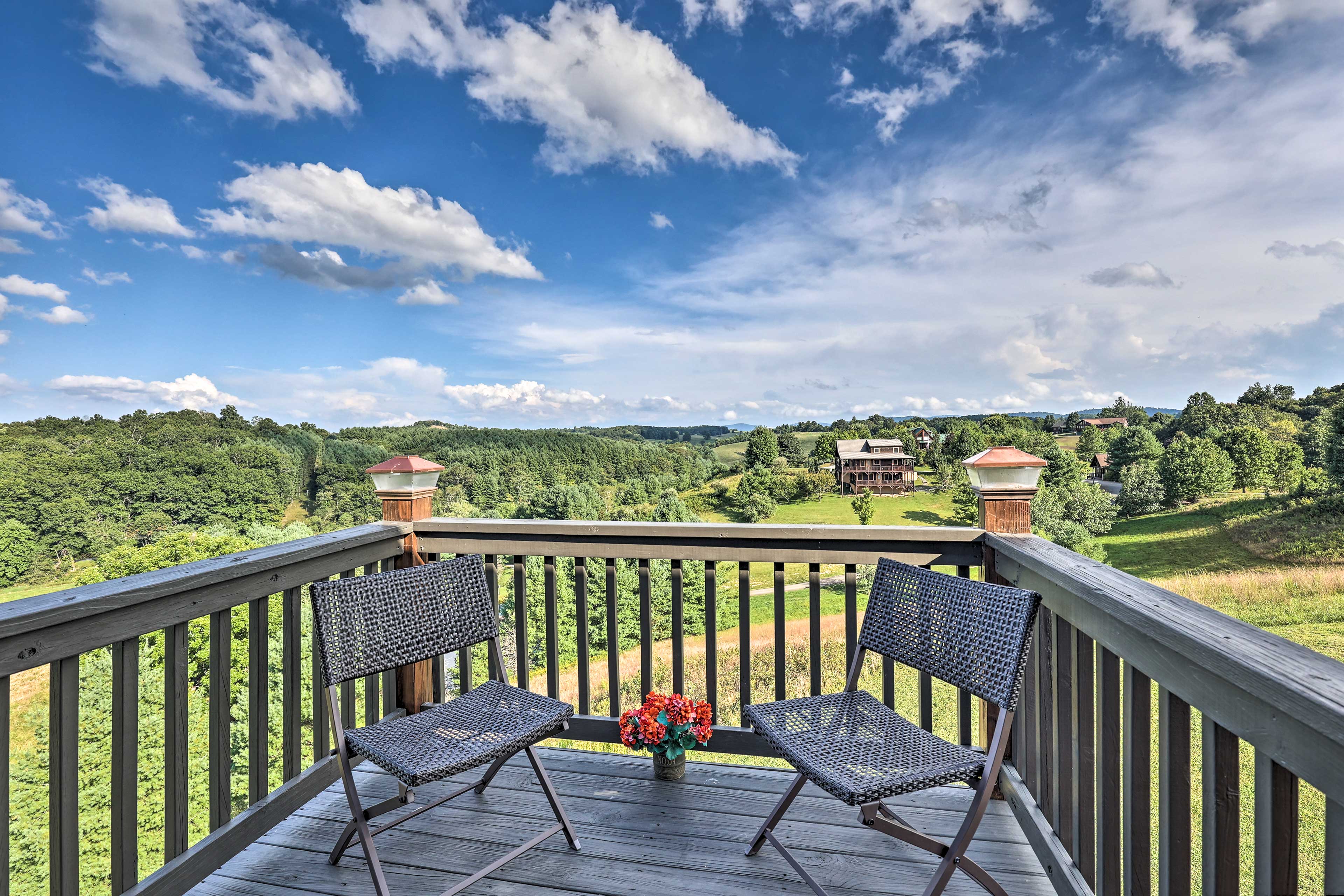 Property Image 2 - Piney Creek Mountain-View Cabin w/ Wraparound Deck