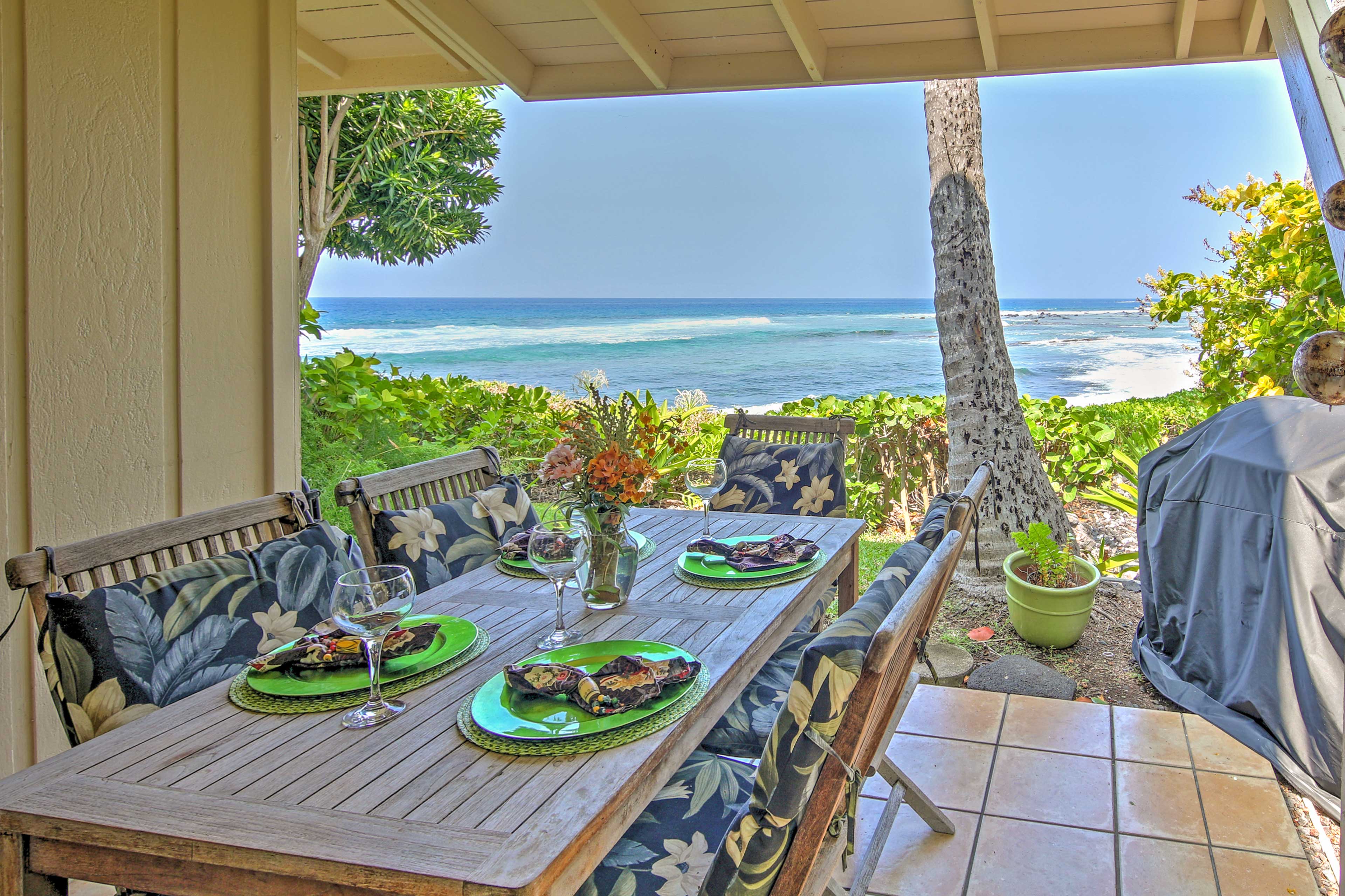 Property Image 1 - Ultimate Oceanfront Townhome Located on Kona Coast