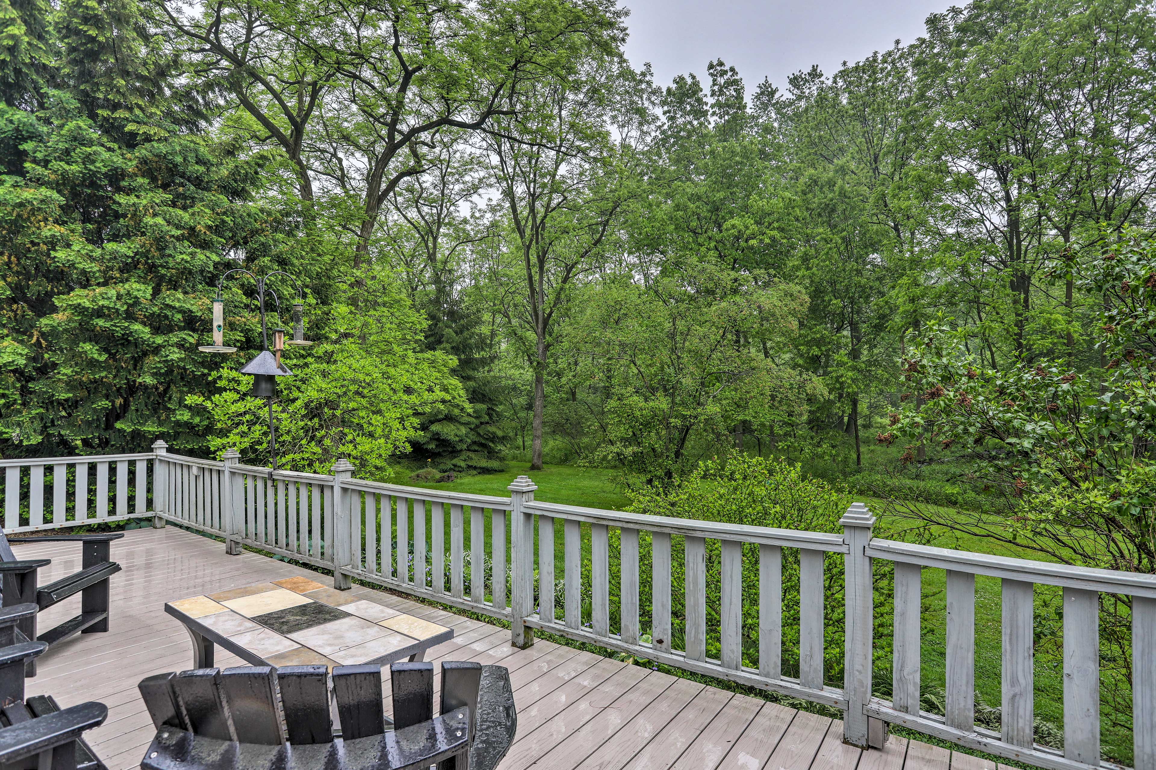 Property Image 2 - Timeless Winesburg Farmhouse w/ Deck