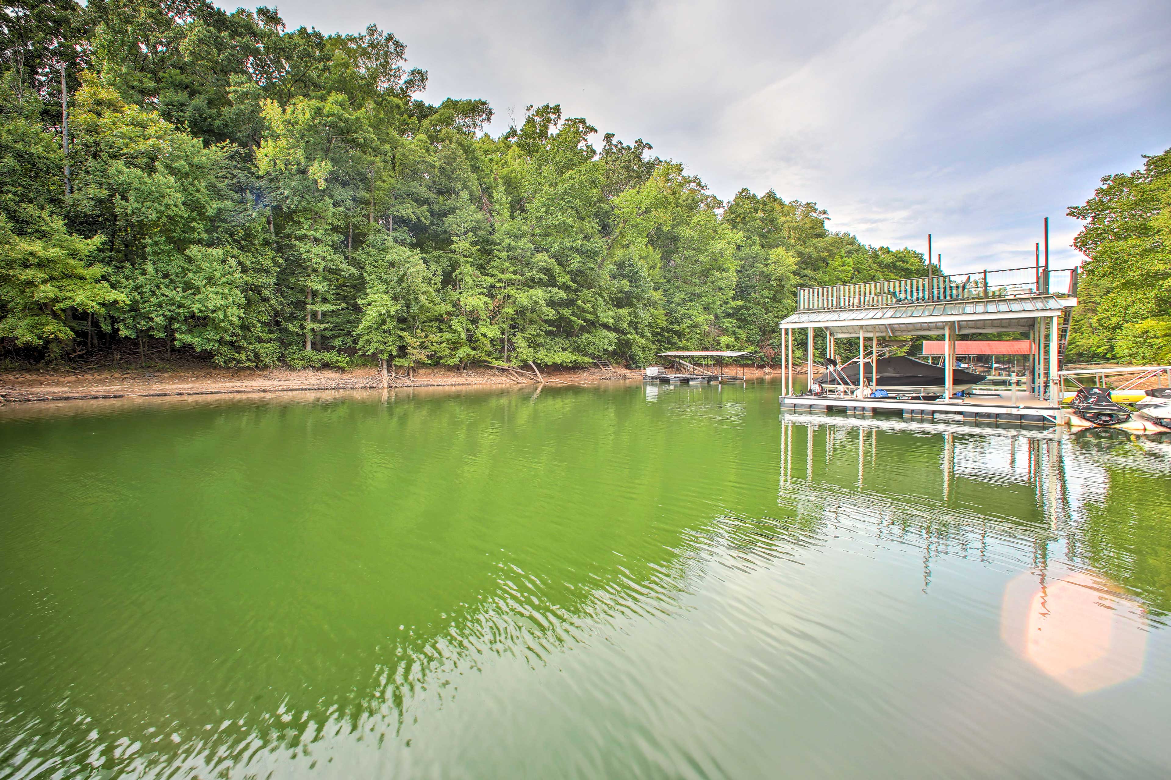 Property Image 2 - Townville Lakefront Cottage w/ Private Dock!