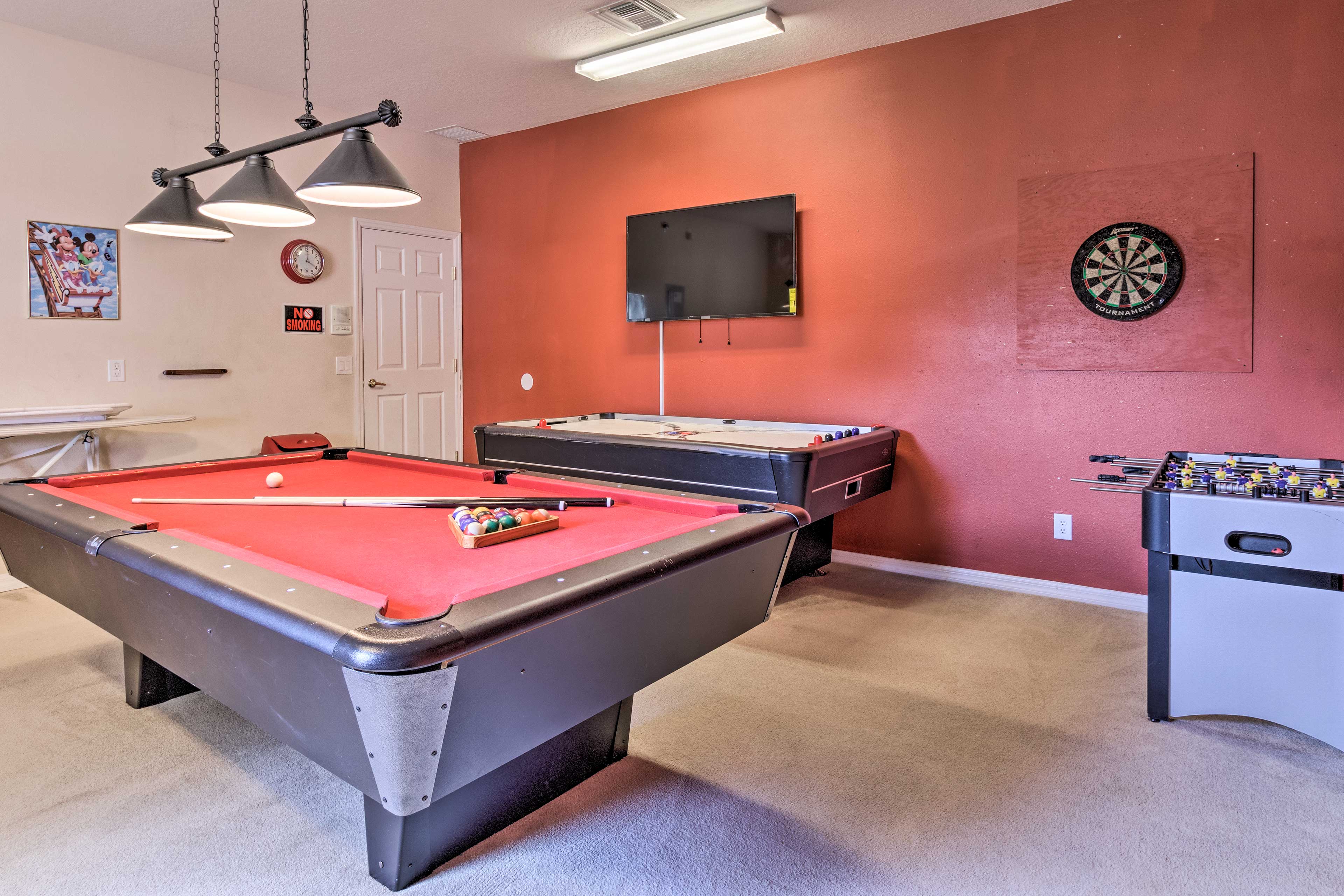 Property Image 2 - Spacious Davenport Home w/ Pool + Game Room!