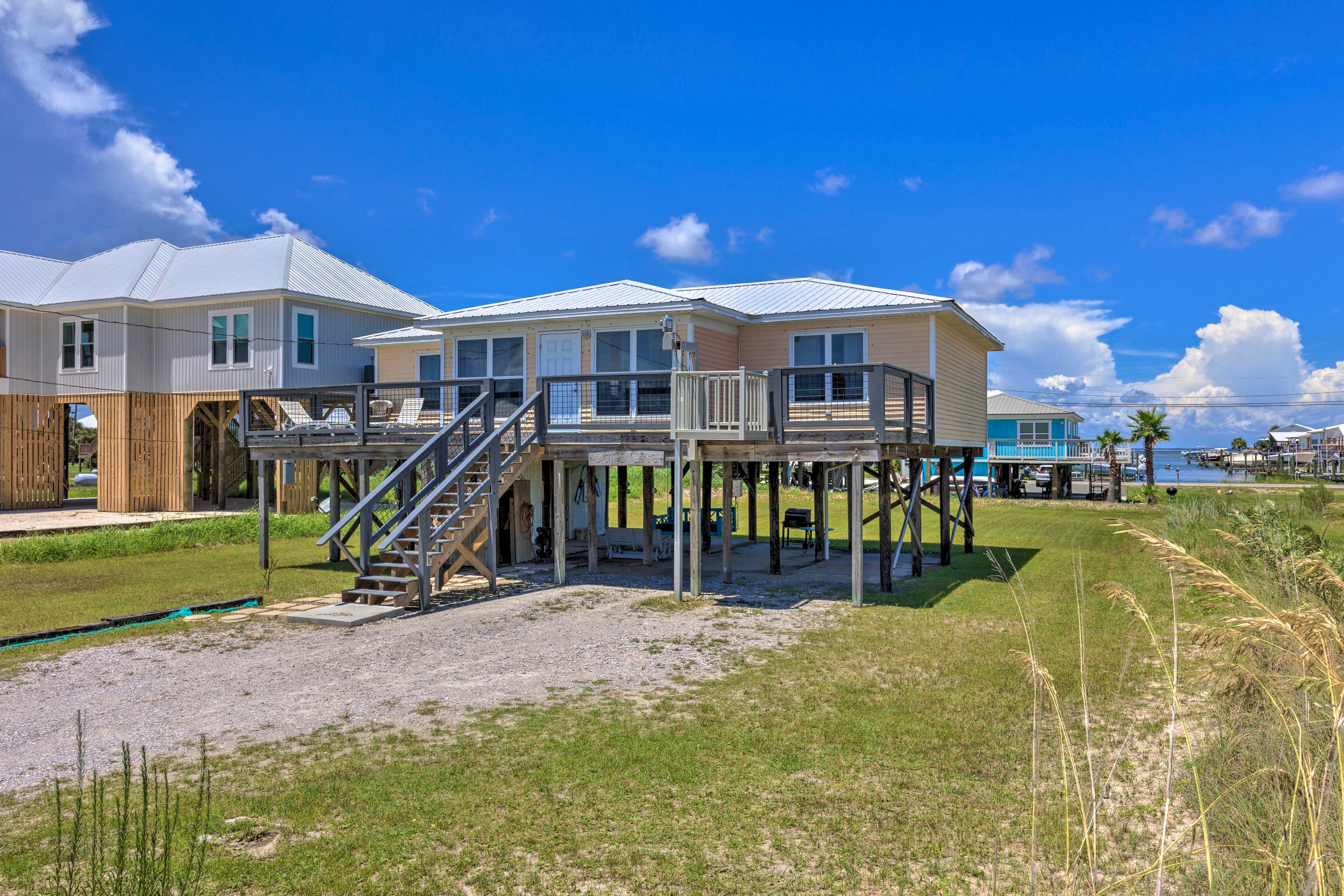 Property Image 1 - Lovely Dauphin Island Cottage w/ Deck & Gulf Views