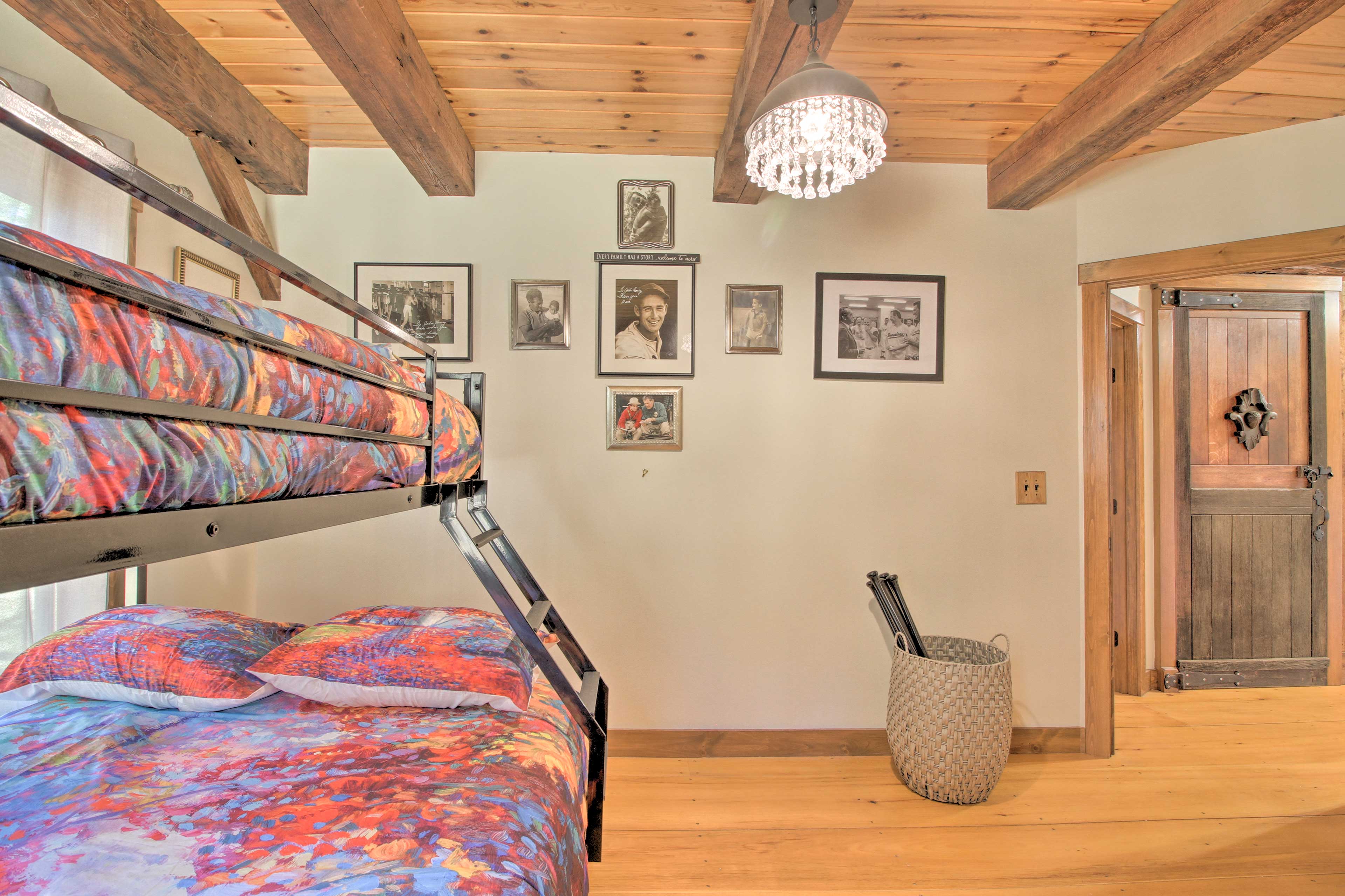 Timeless Red Sox Retreat w/ Scenic Mountain Views!