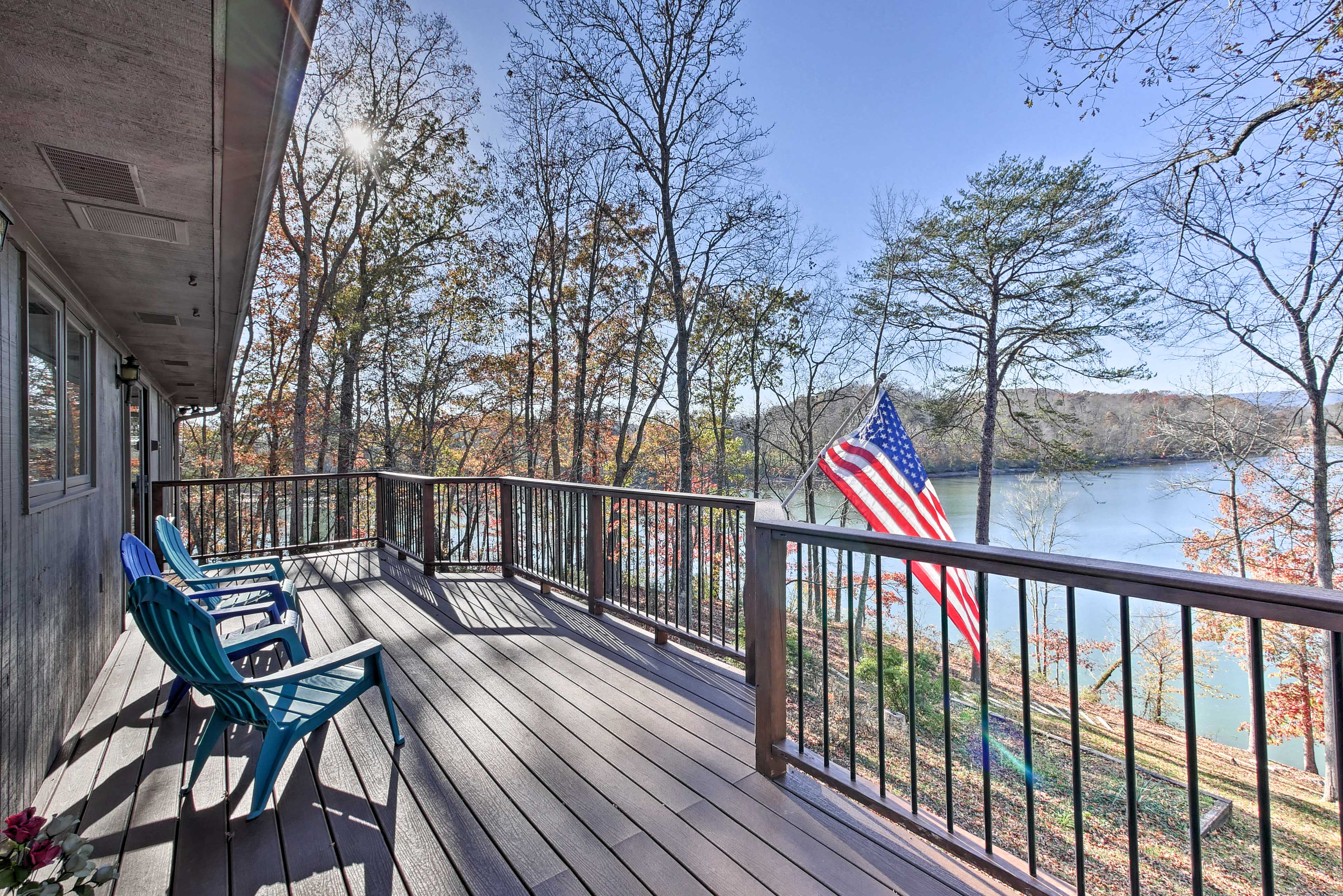 Property Image 1 - Chickamauga Lake Vacation Rental w/ Boat Dock!