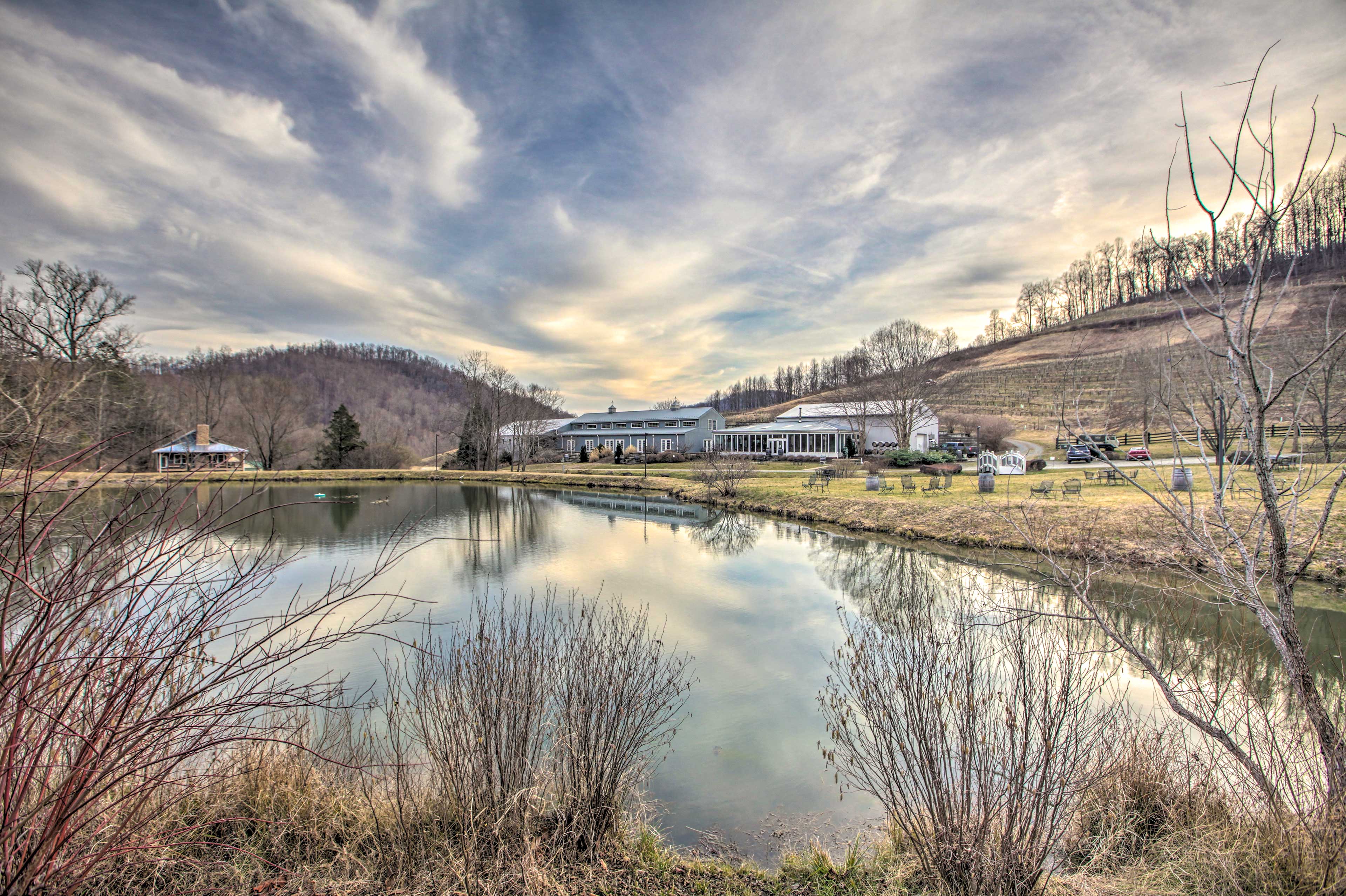 Spacious Faber Home w/ Yard, Steps to Winery!