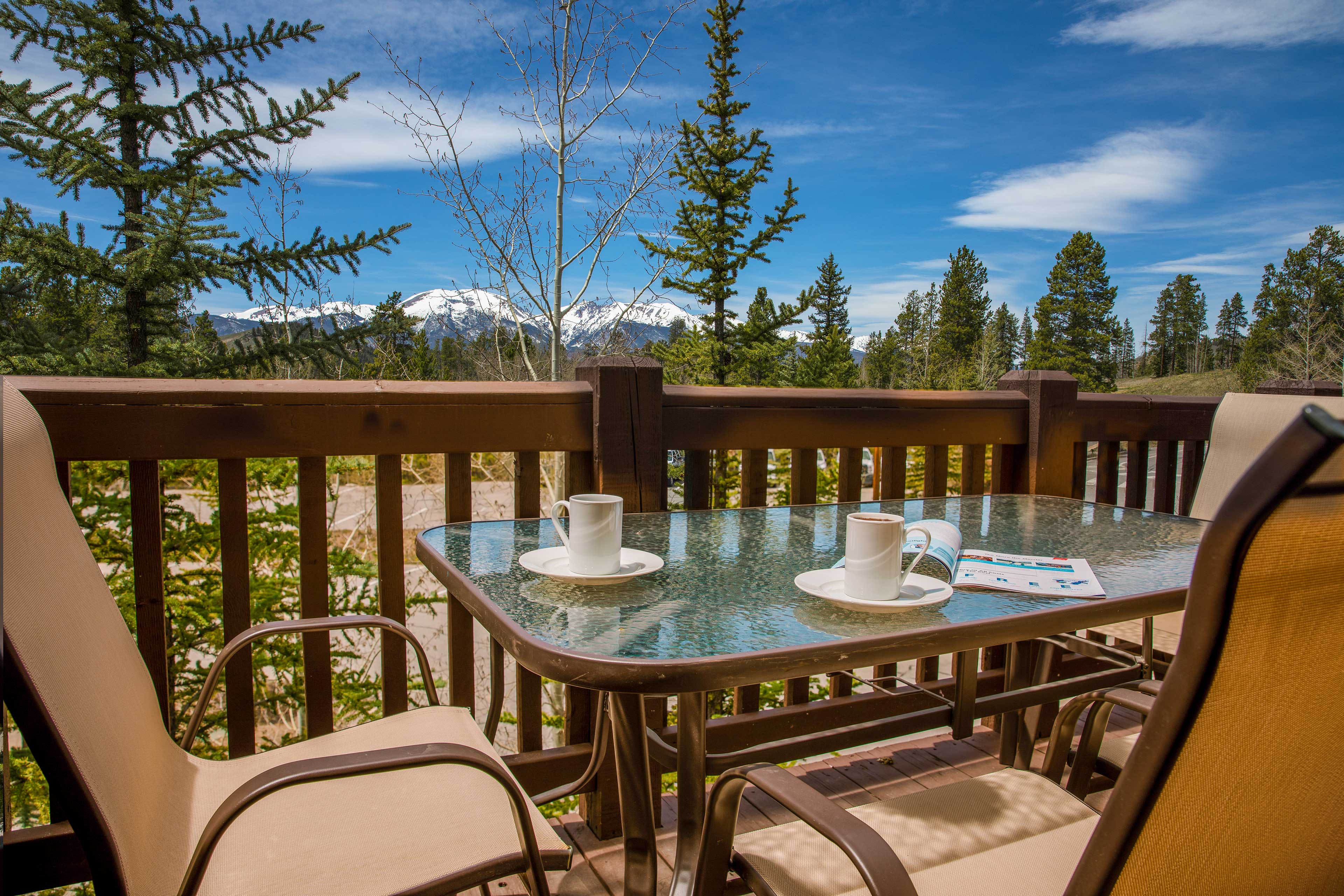 Picture of Keystone Condo on Golf Course w/ Mountain View - Home Rental in Dillon
