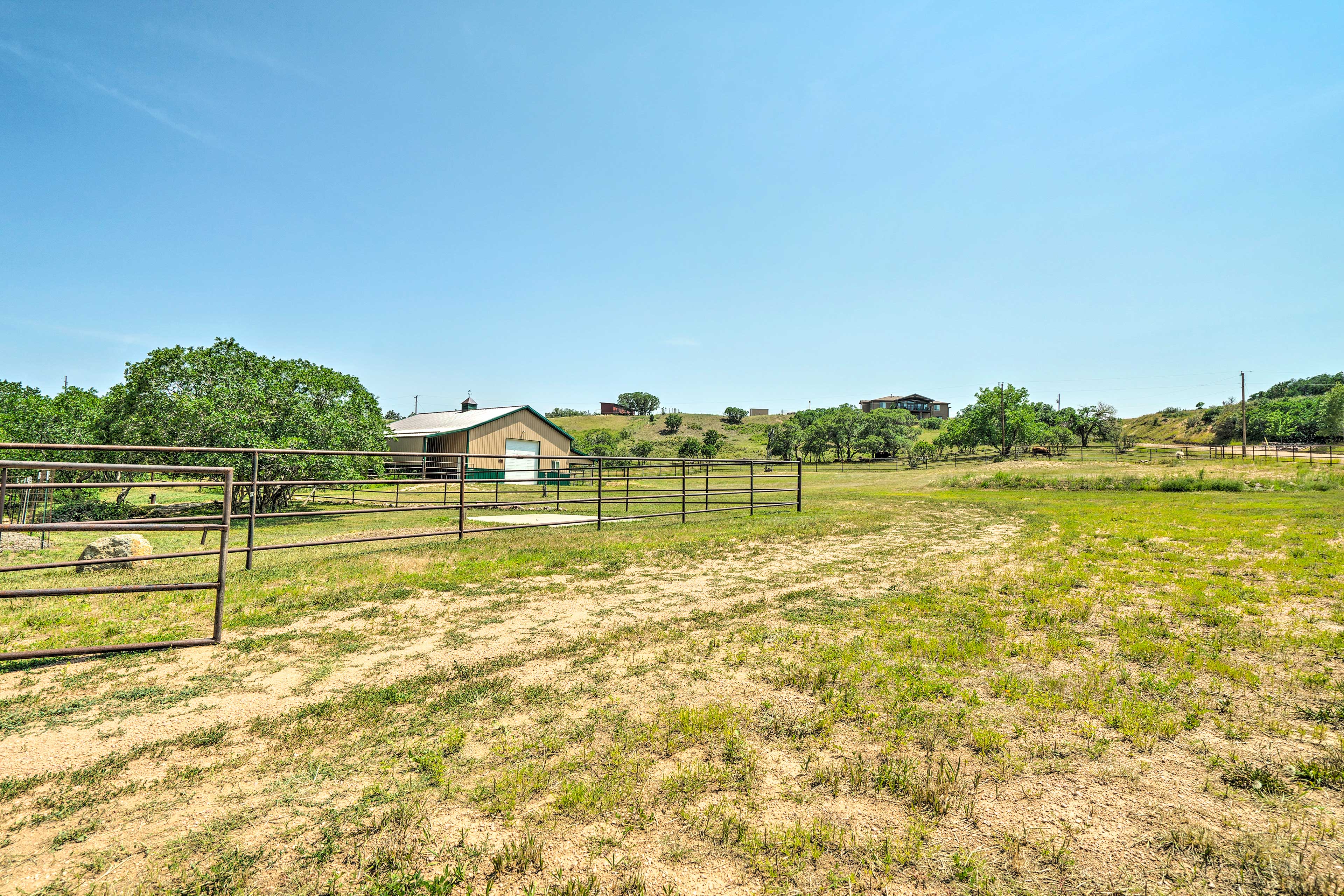 Property Image 1 - Monument Getaway w/ Hot Tub, 12 Mi to USAF Academy