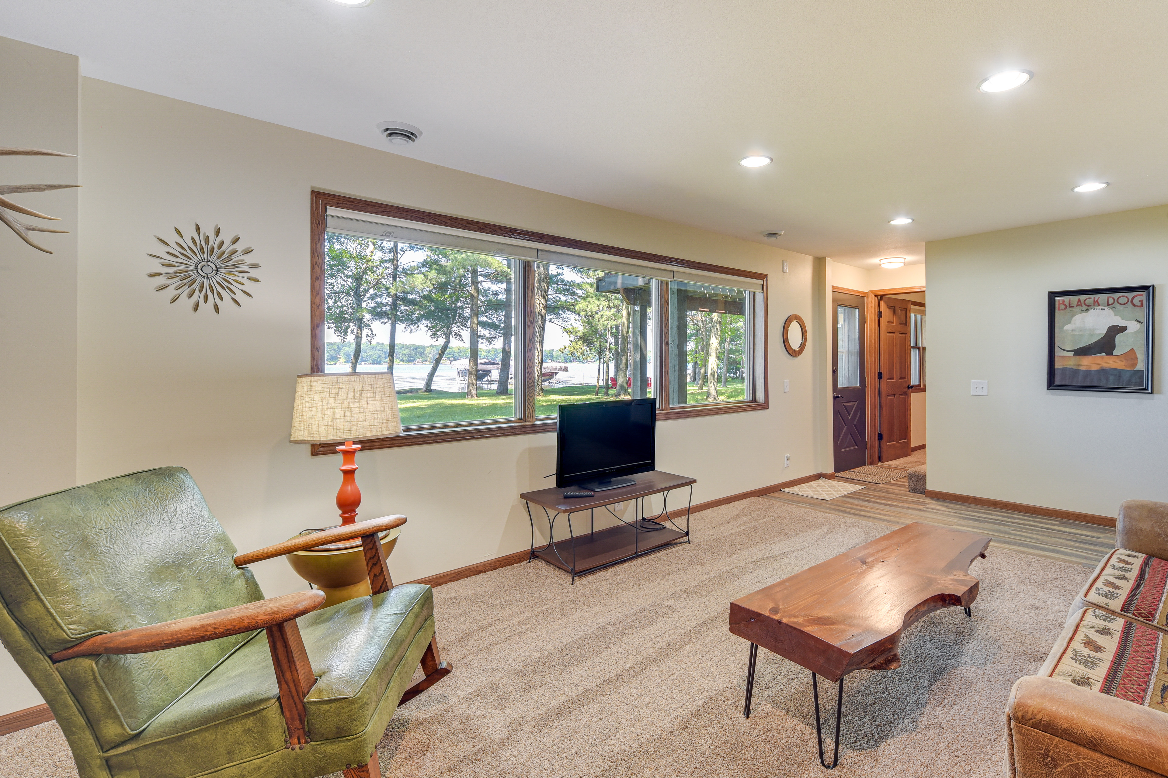 Spacious Luxury Cabin w/ Deck & Dock on Bone Lake