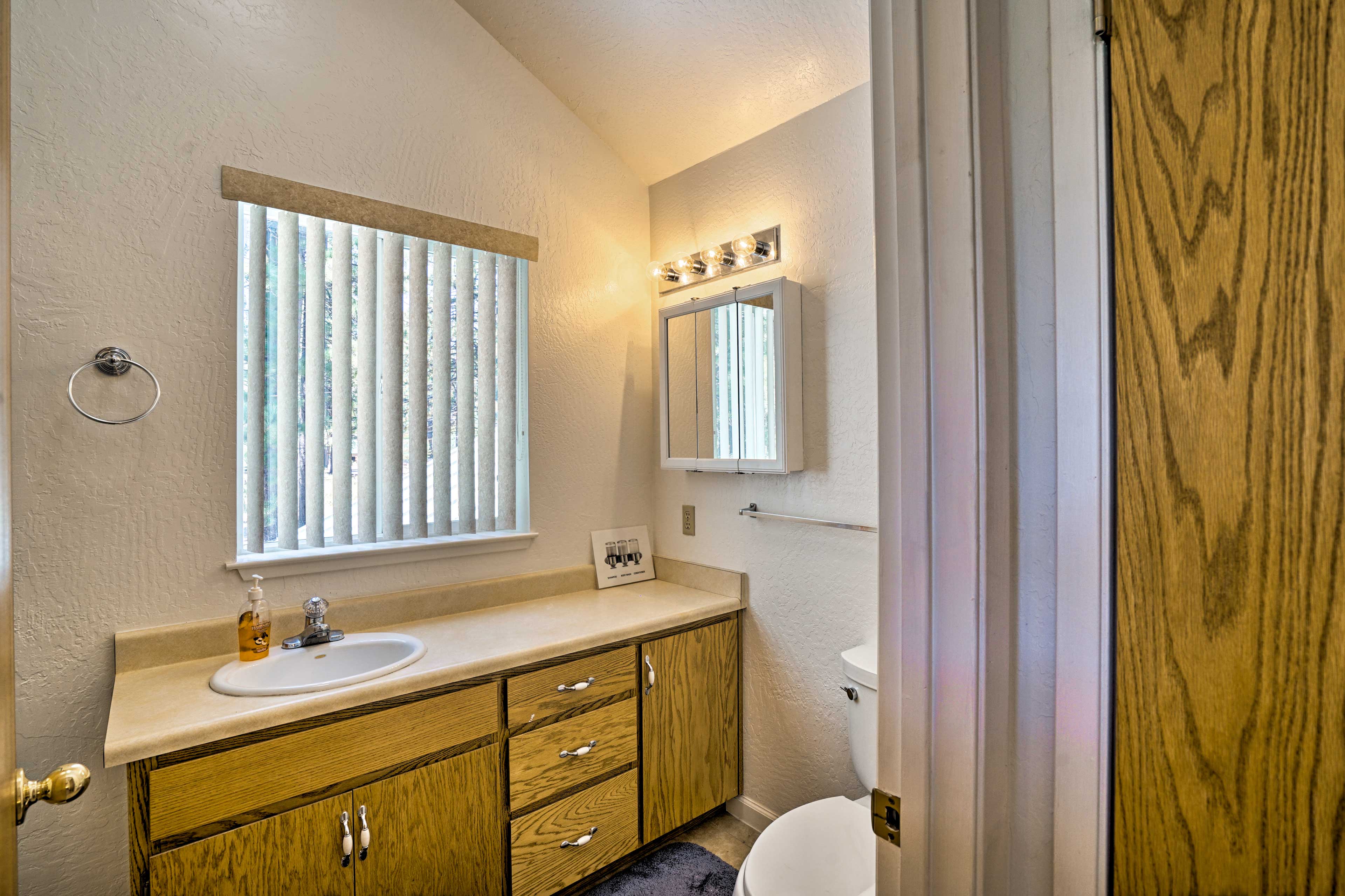 4 Mi to Heavenly: Home w/ Deck in South Lake Tahoe