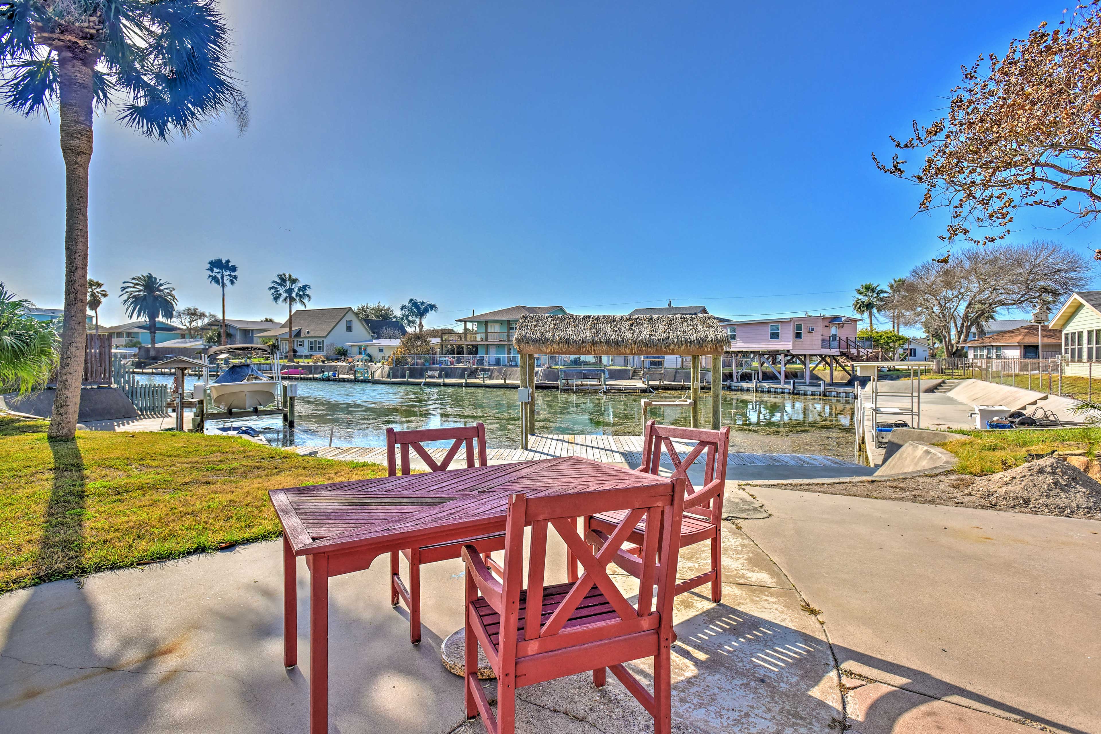 Property Image 1 - Spacious Waterfront Rockport Home w/ Private Dock!