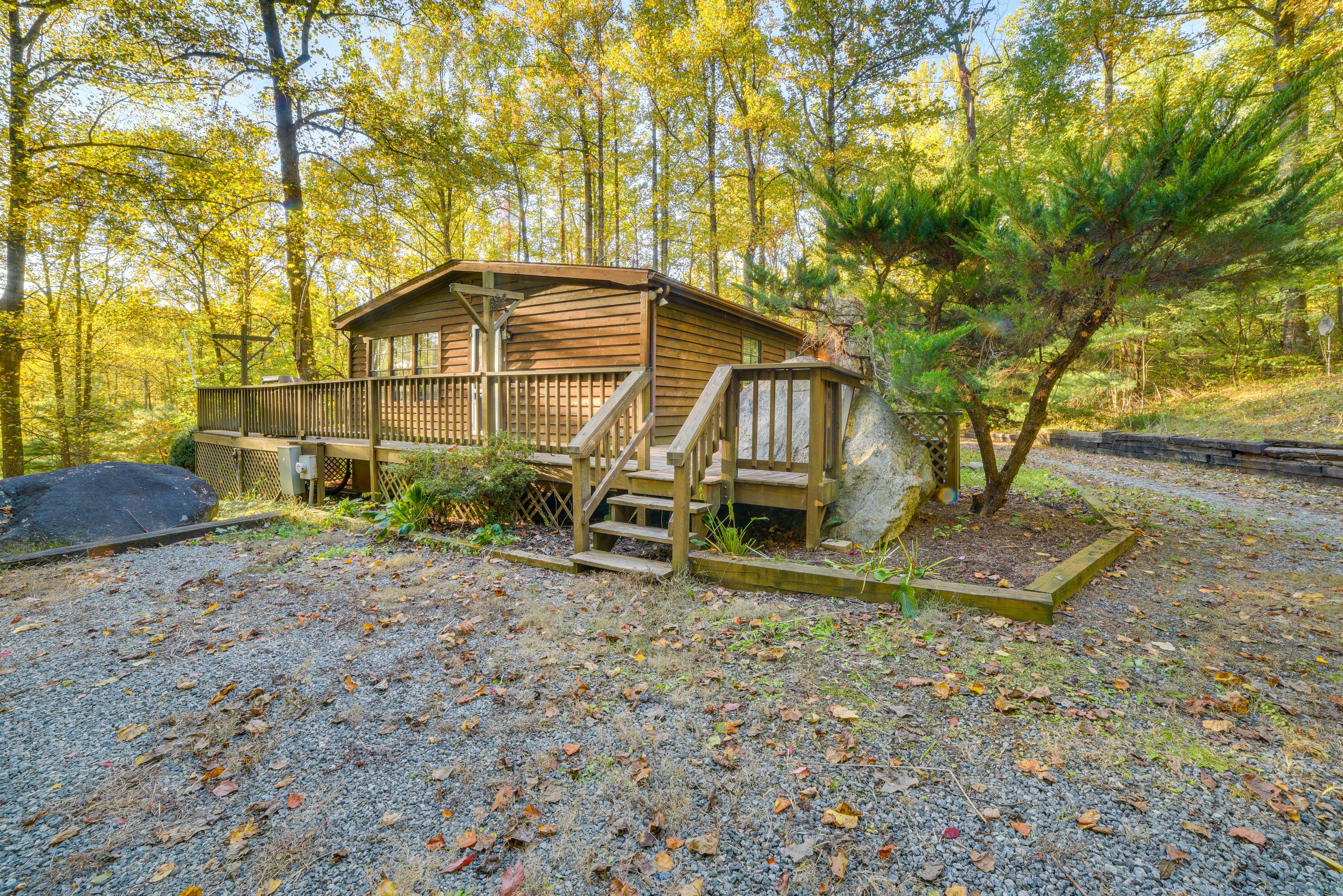 Property Image 1 - Stanardsville Cabin Rental ~ 24 Mi to Shenandoah!