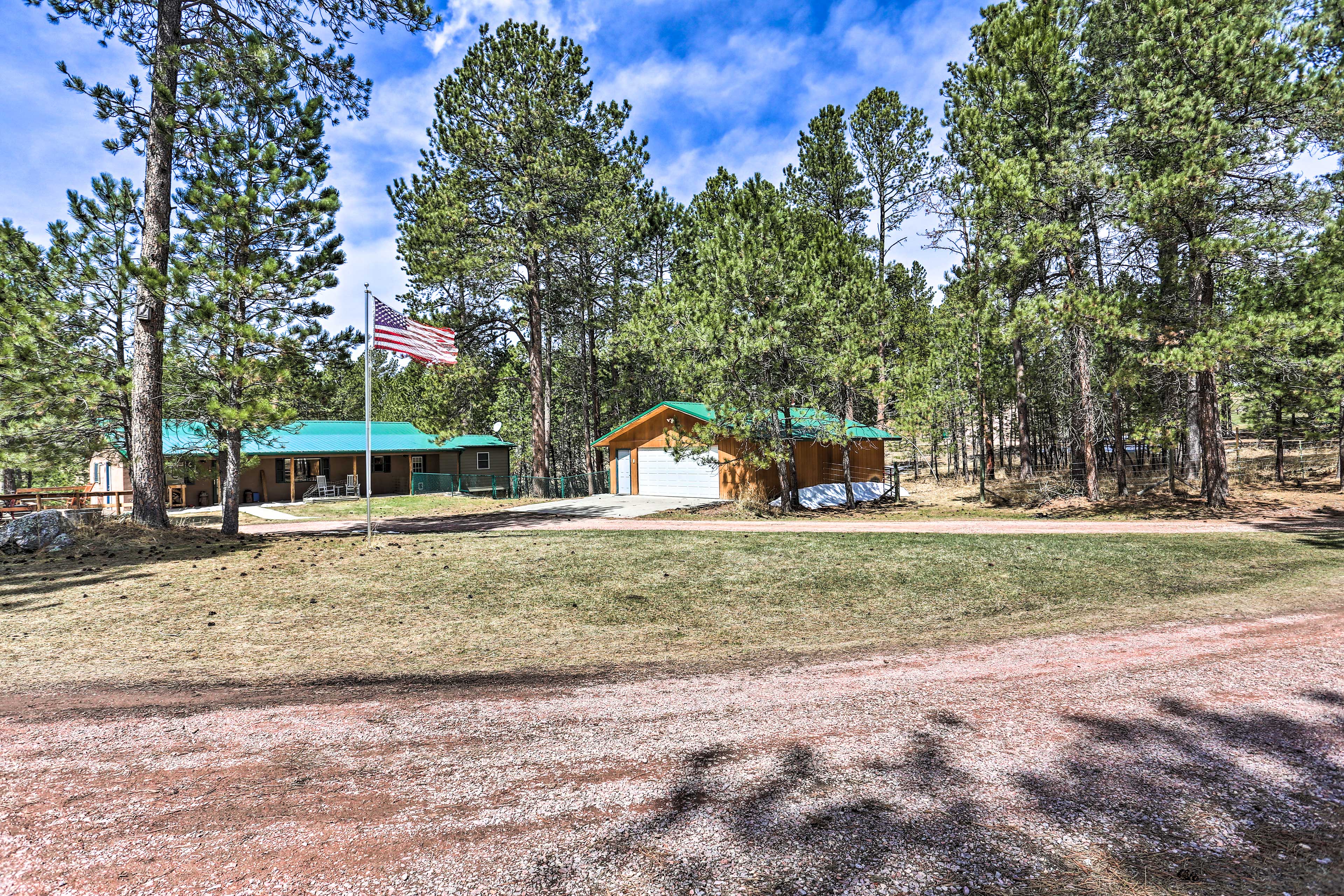 Property Image 1 - Private Black Hills Home w/ Corral: Horses Welcome