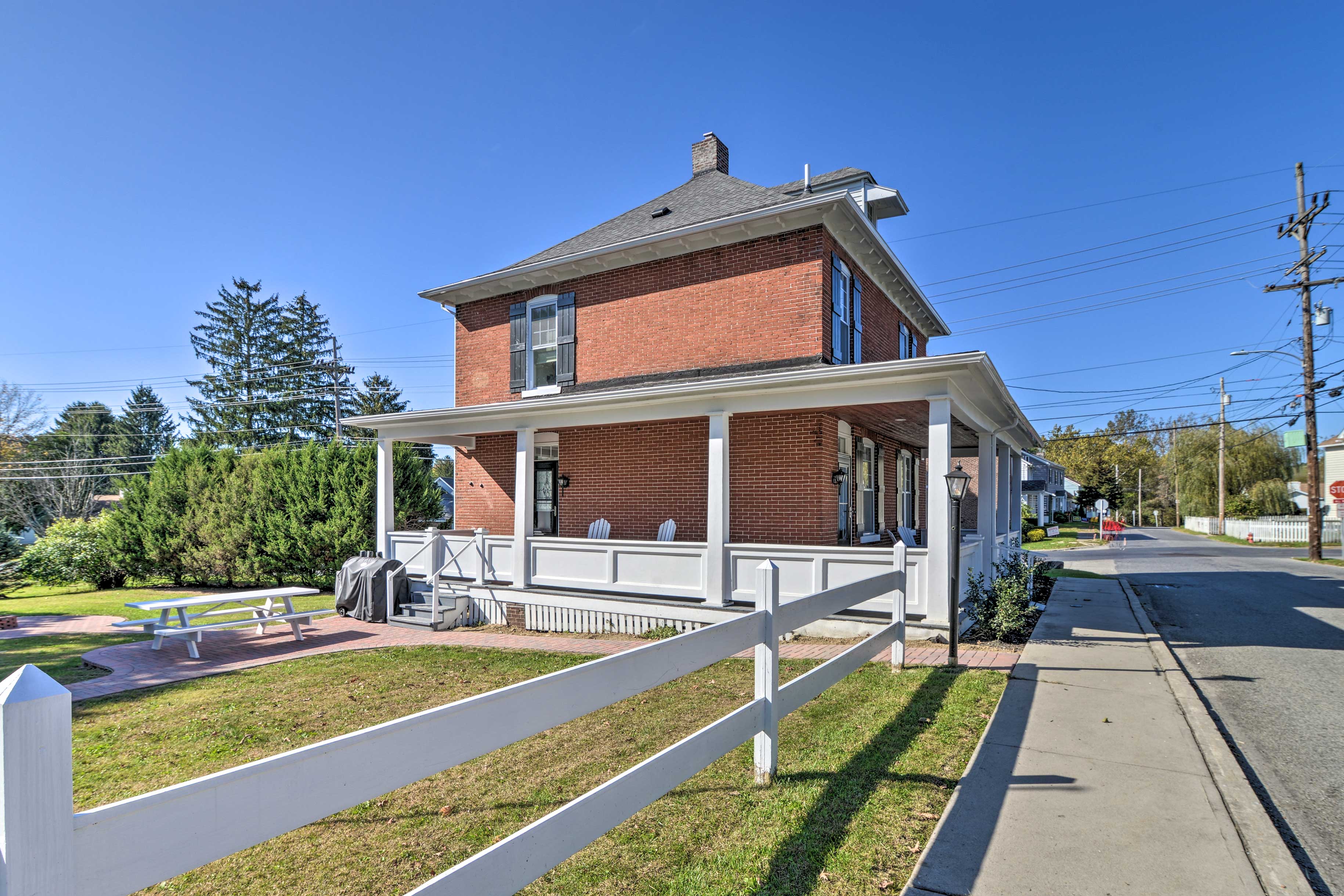 Quaint Ligonier Family Home - 3 Miles to Idlewild!