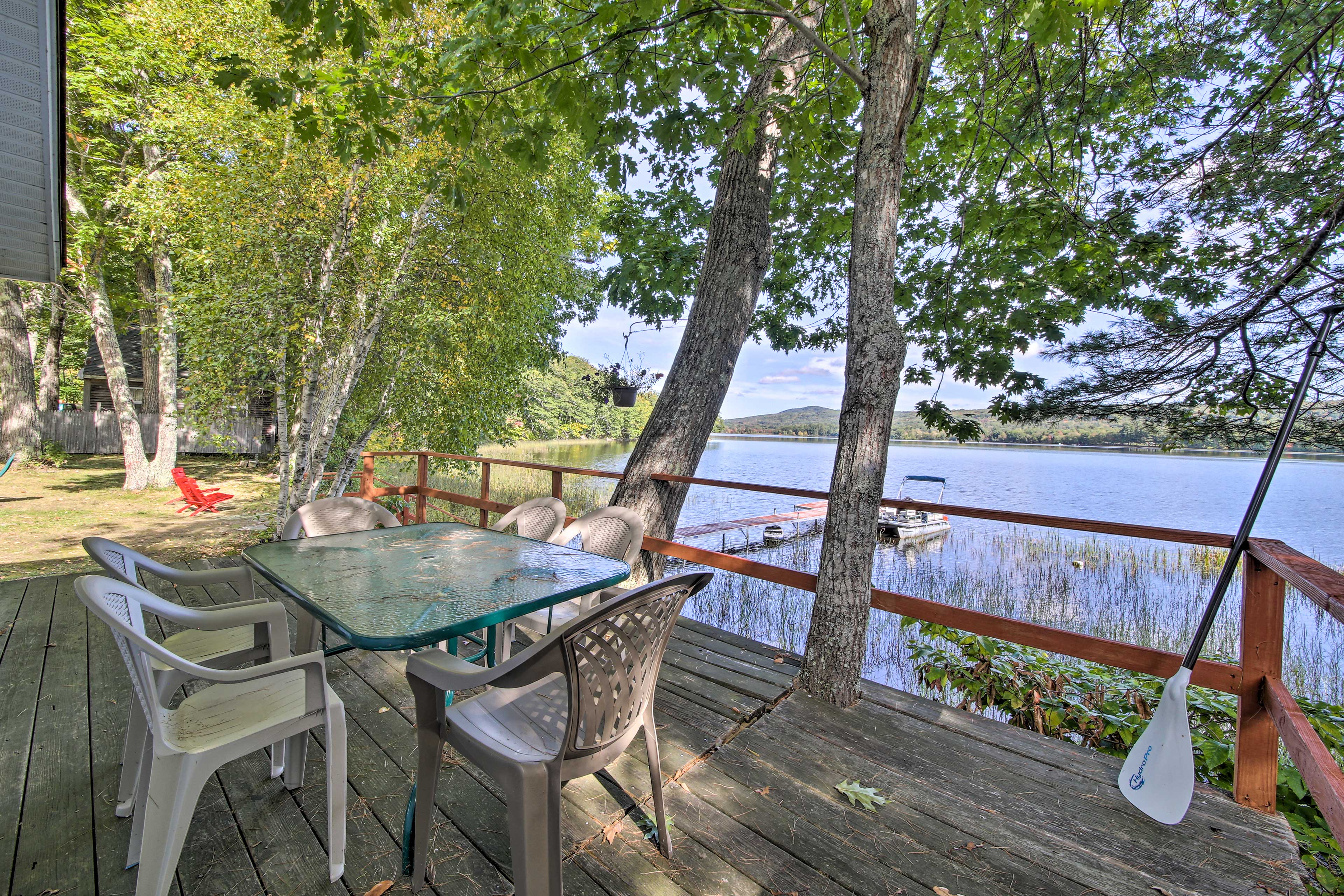 Property Image 1 - Quiet & Lovely Lakefront Cottage for Families!