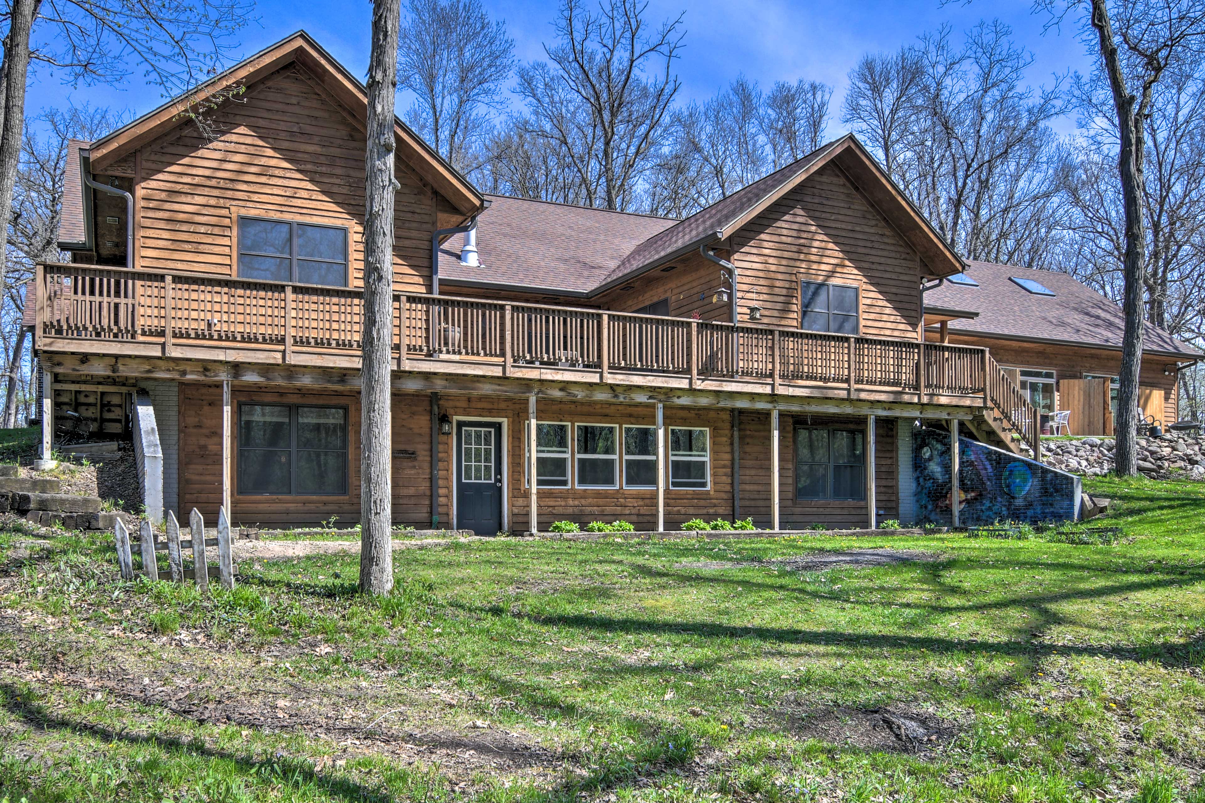 Property Image 1 - Raccoon River Retreat: Indoor Pool & Outdoor Fun!