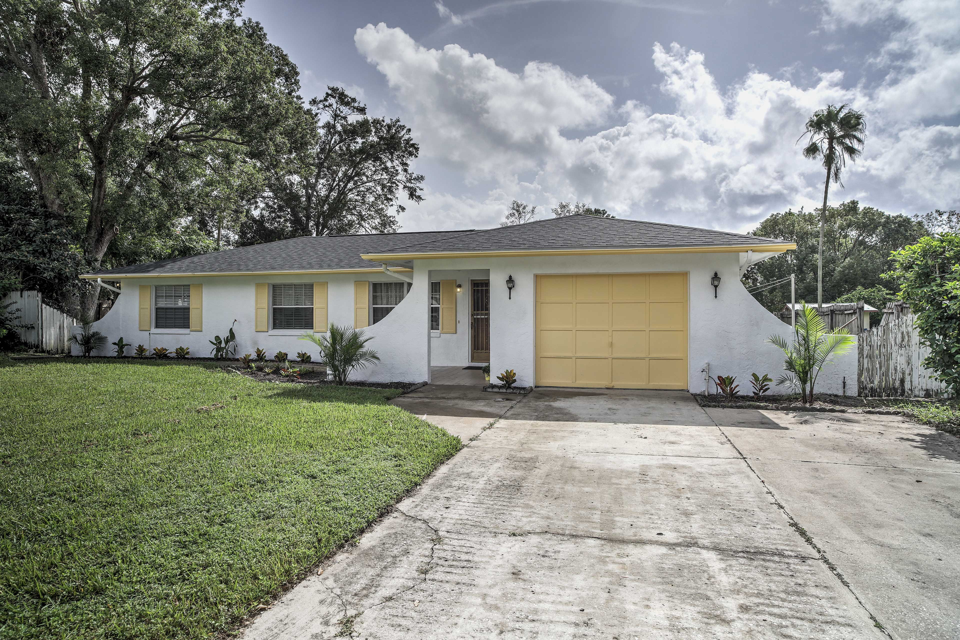 Property Image 1 - Quiet Home Near Shopping & 15 Miles From Orlando!