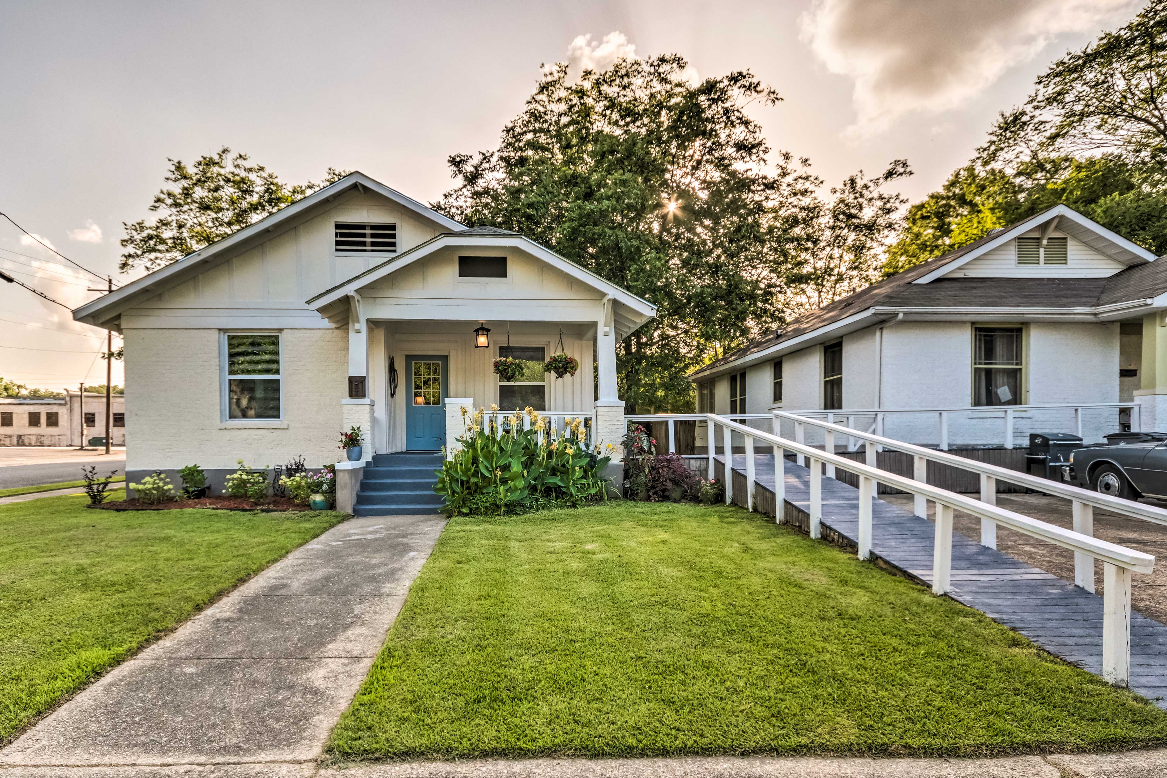 Property Image 2 - Remodeled Downtown Hot Springs Home w/ Porch