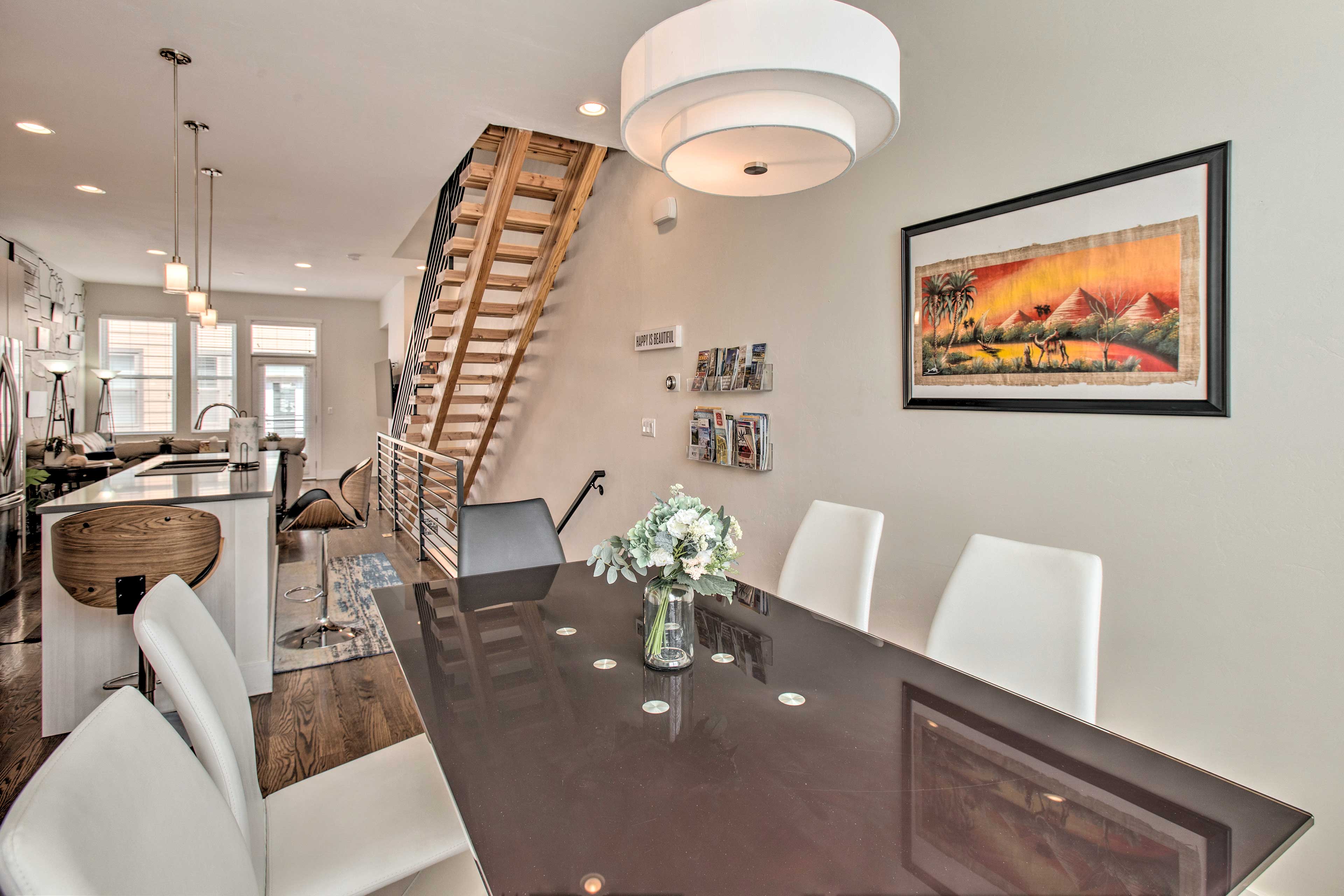 Rooftop Deck & City Views: Denver Abode!