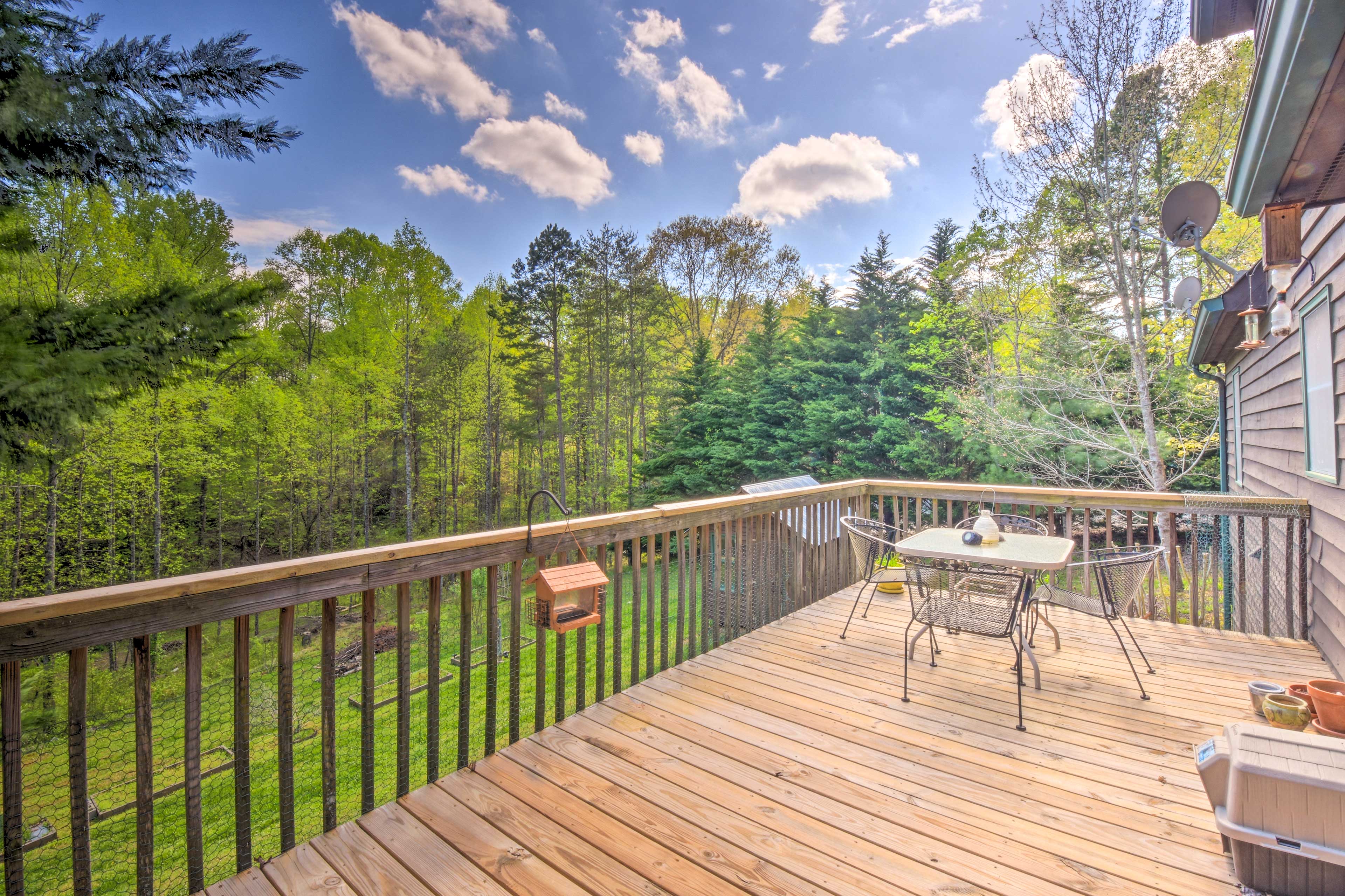 Property Image 1 - NEW! Stunning Dahlonega Retreat w/ Furnished Deck!