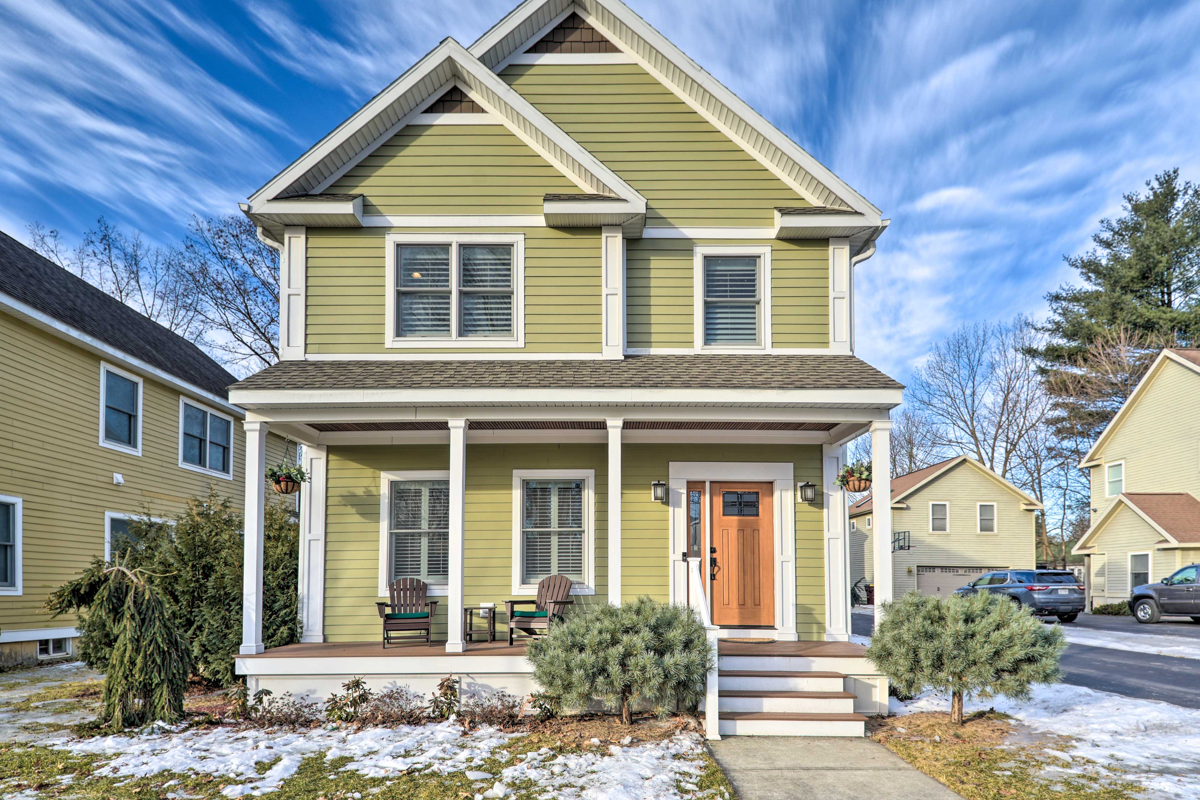 Property Image 1 - Stunning House w/ Deck, Game Room & Home Gym!