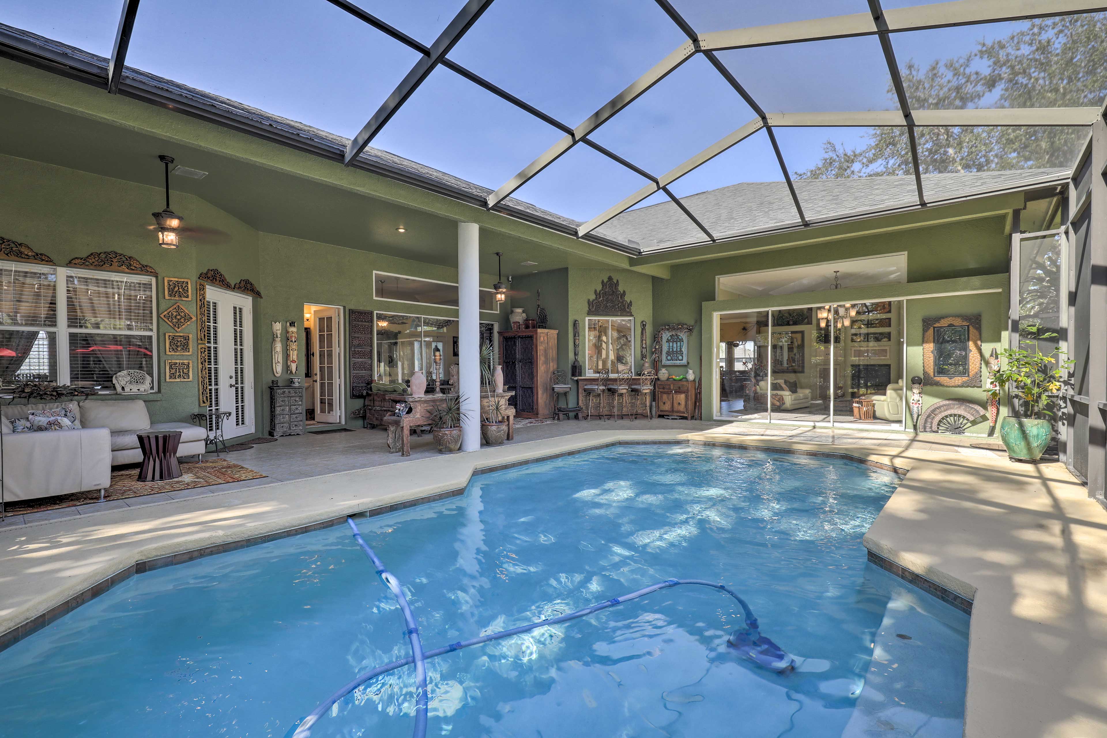 Property Image 1 - Luxurious Home w/ Private Pool & Lanai Near Tampa!