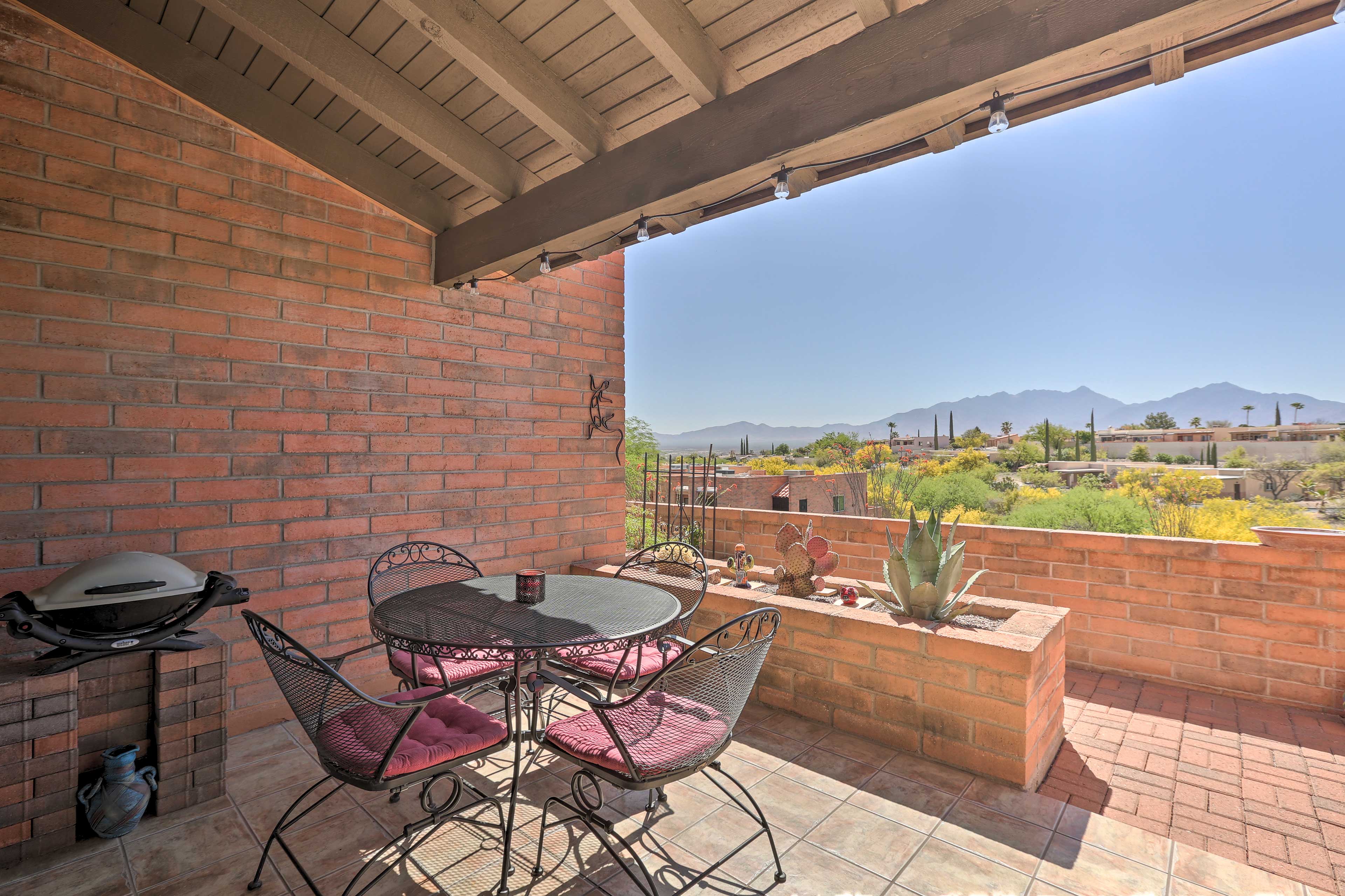 Property Image 1 - Sun-Soaked AZ Townhome w/ Private Patio & Mtn View