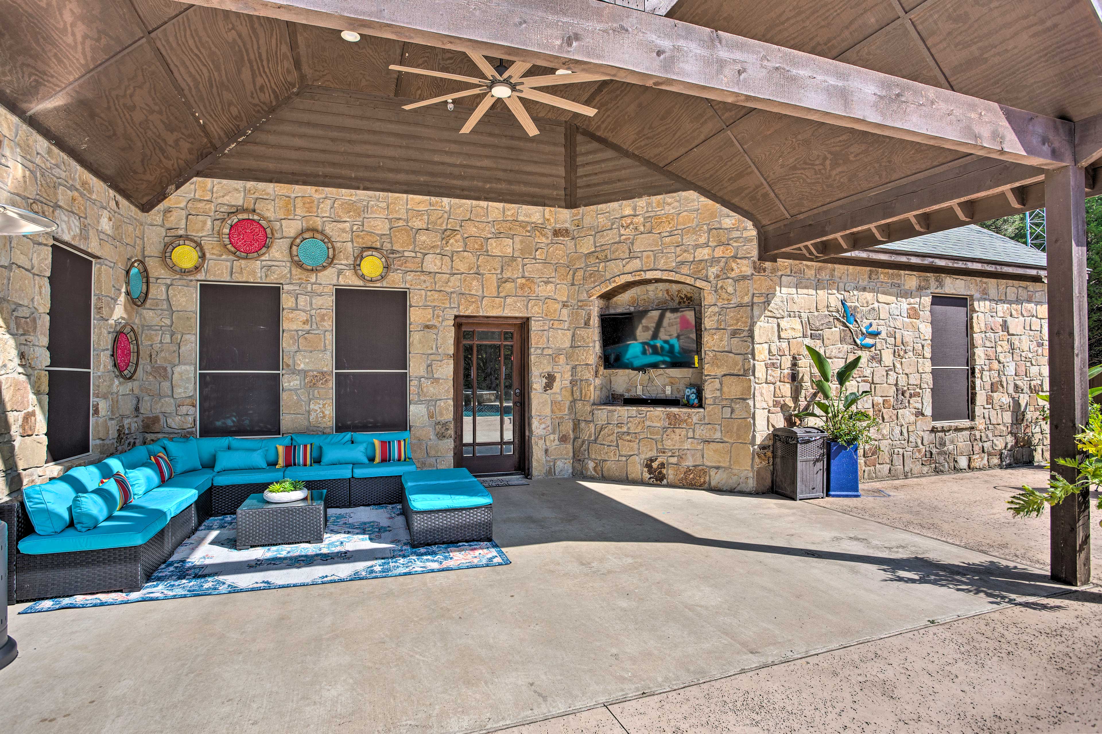 Terrell Ranch Escape on 14 Acres: Pool & Fire Pit!