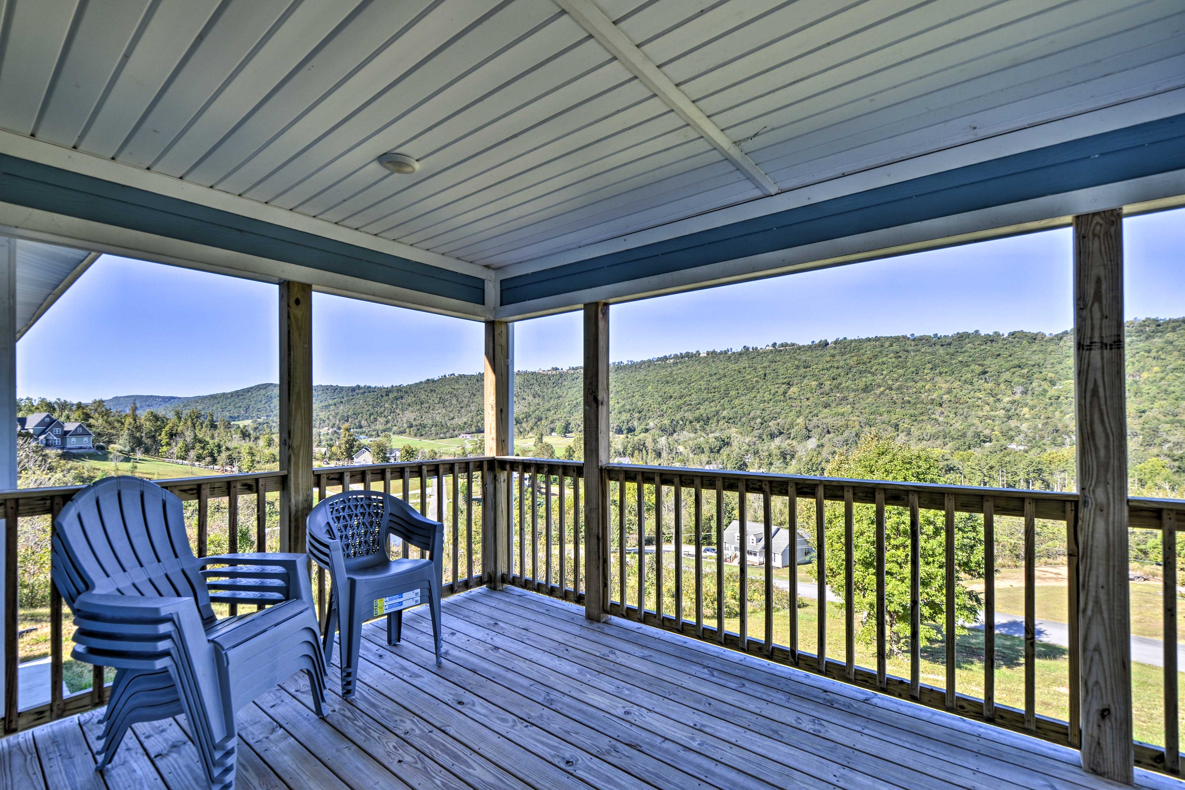 Property Image 2 - Trenton House w/ Mountain Views, Fire Pit & Grill!