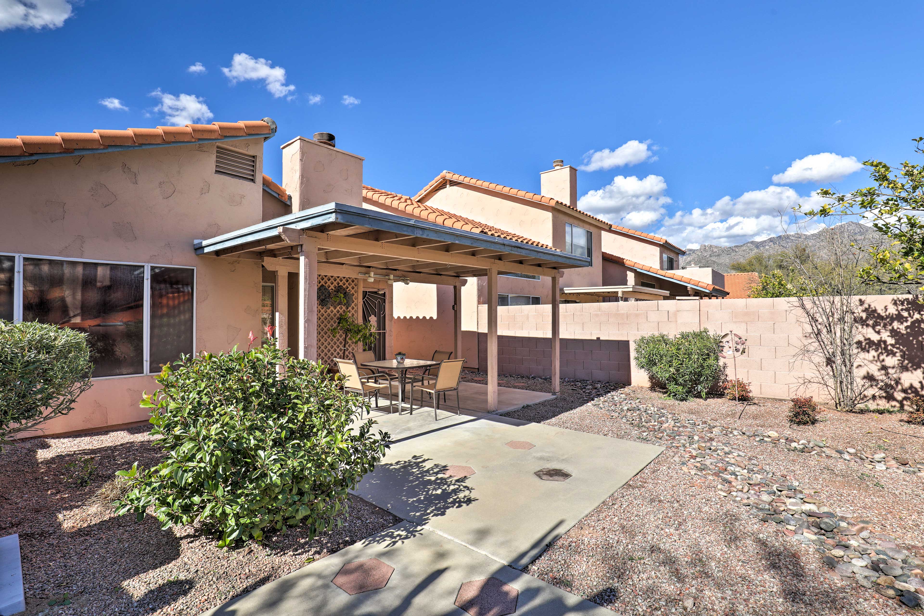 Property Image 1 - Tucson Area House w/ Pool Access & Mountain Views!