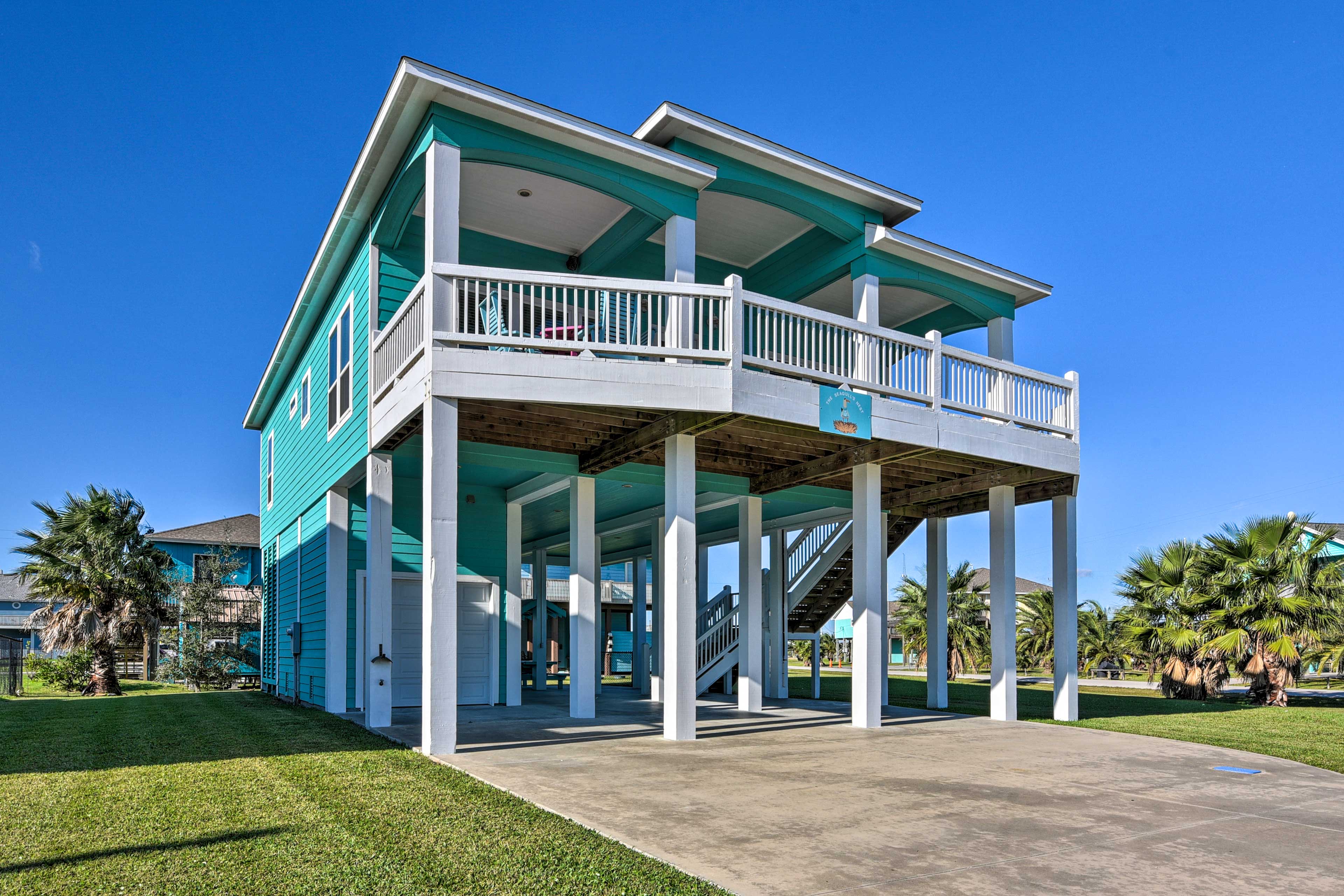 Property Image 1 - Updated Crystal Beach Retreat w/ Deck & Fire Pit!