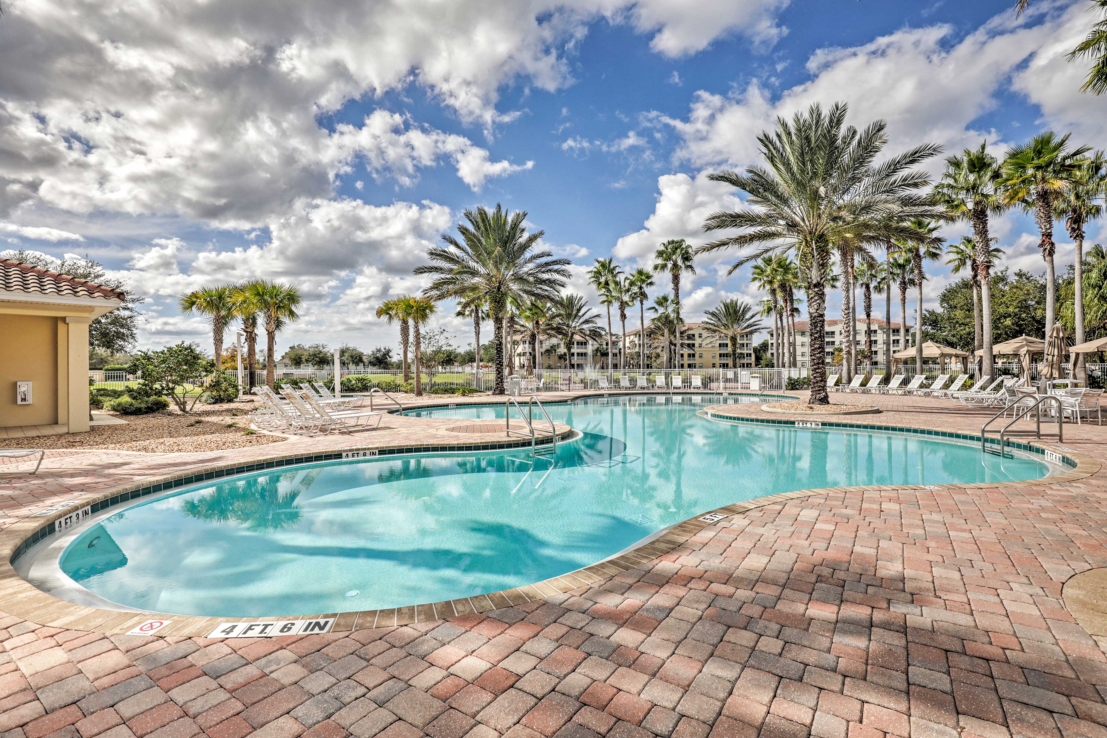 Property Image 2 - Riverfront Palm Coast Getaway w/ Resort Amenities!
