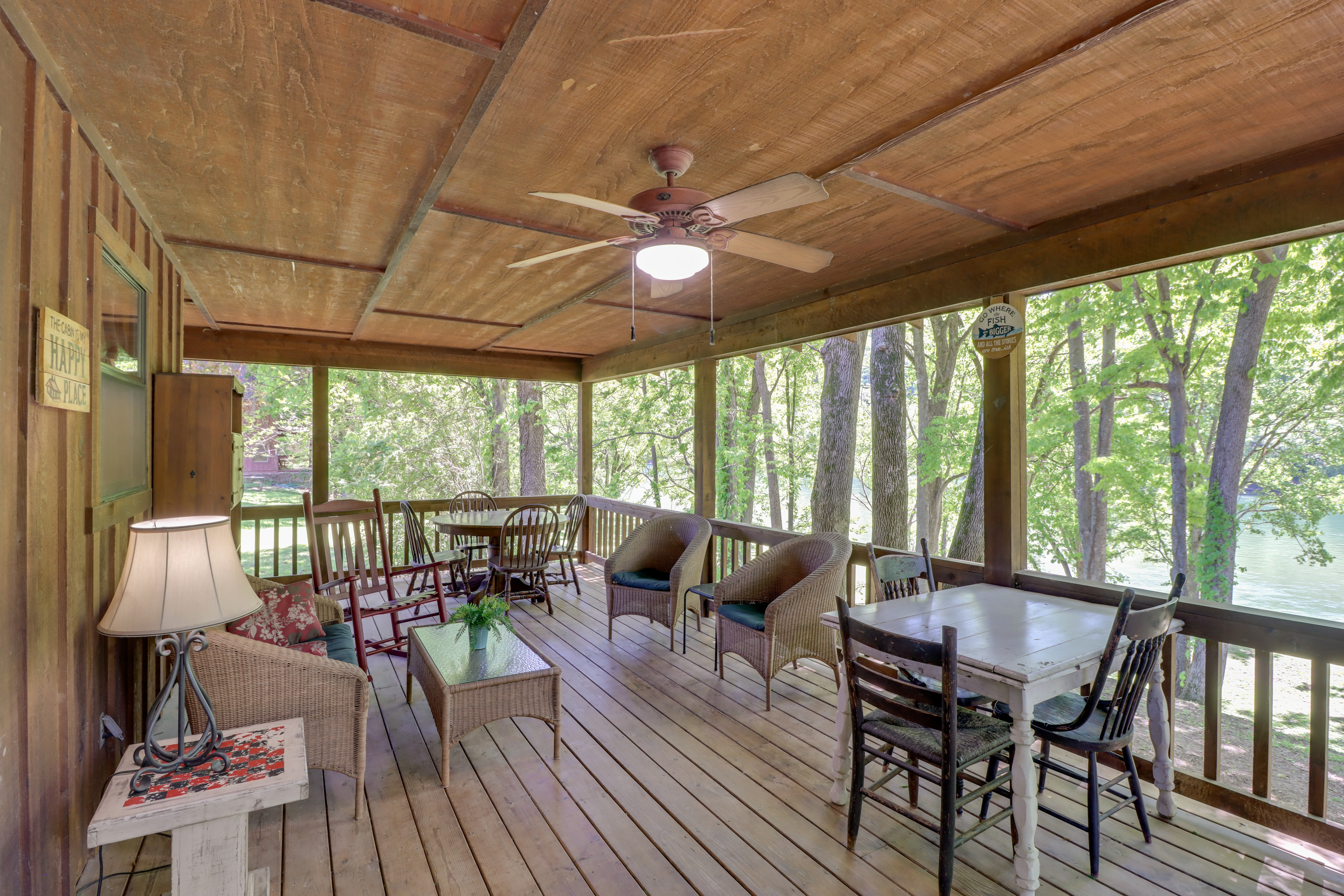 Property Image 2 - Roomy Riverfront ’Trout Valley Cabin’ w/ Porch!