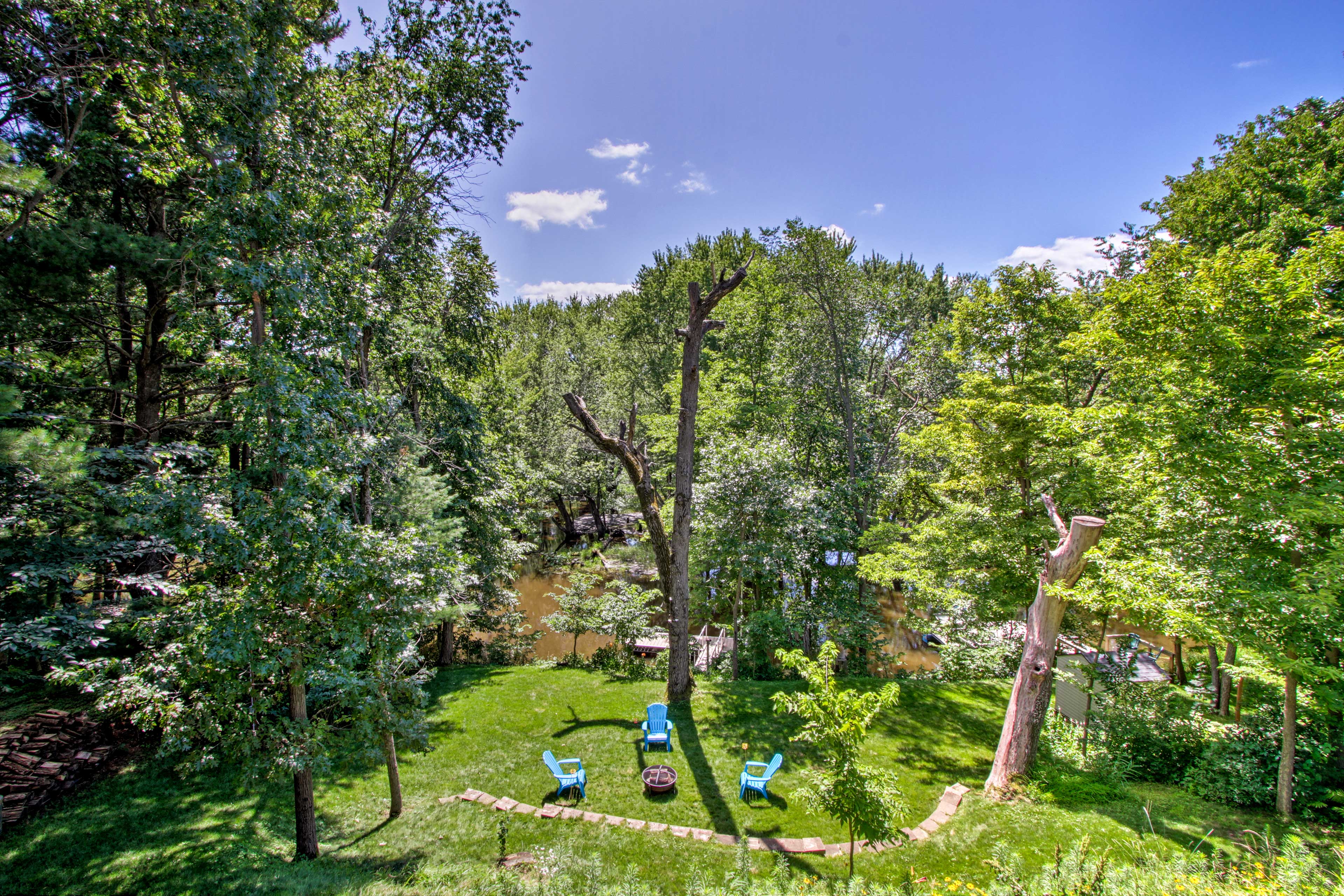 'RiverSong' Waterfront La Crosse Home w/ Dock