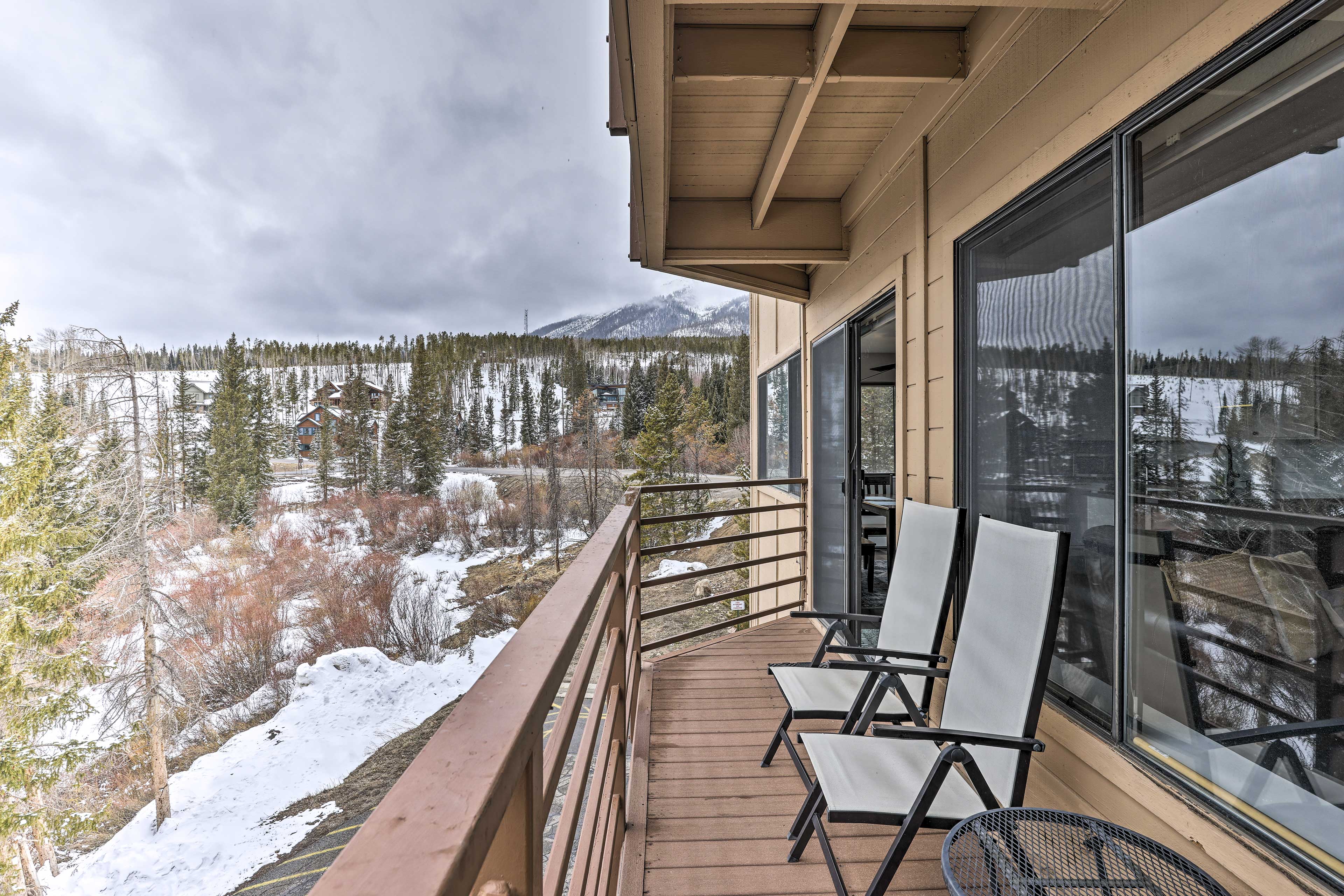 Property Image 2 - Rocky Mountain Retreat w/ View, 11 Mi to Keystone!