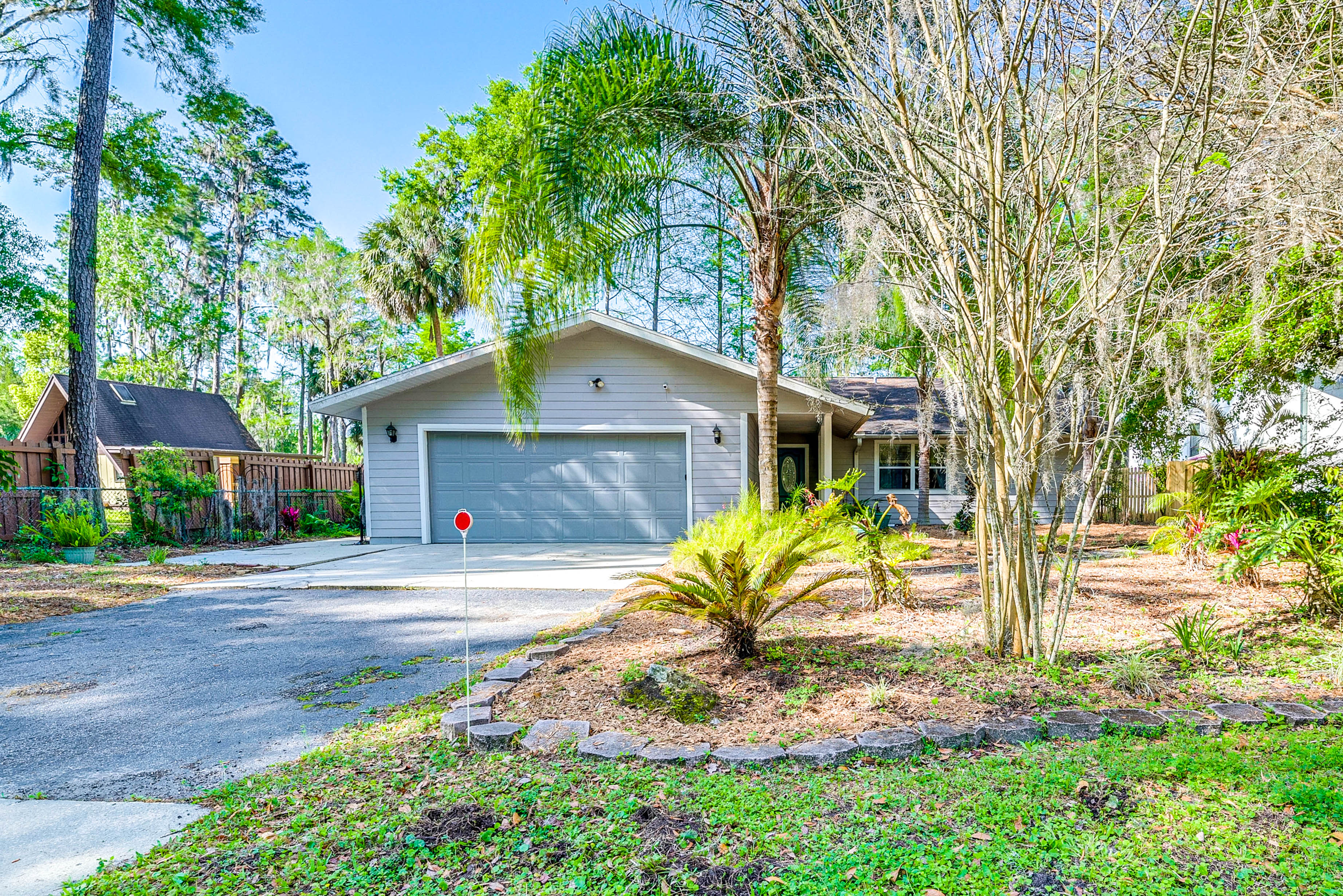 Property Image 1 - Waterfront Dunnellon Home w/ Private Dock & Lanai!