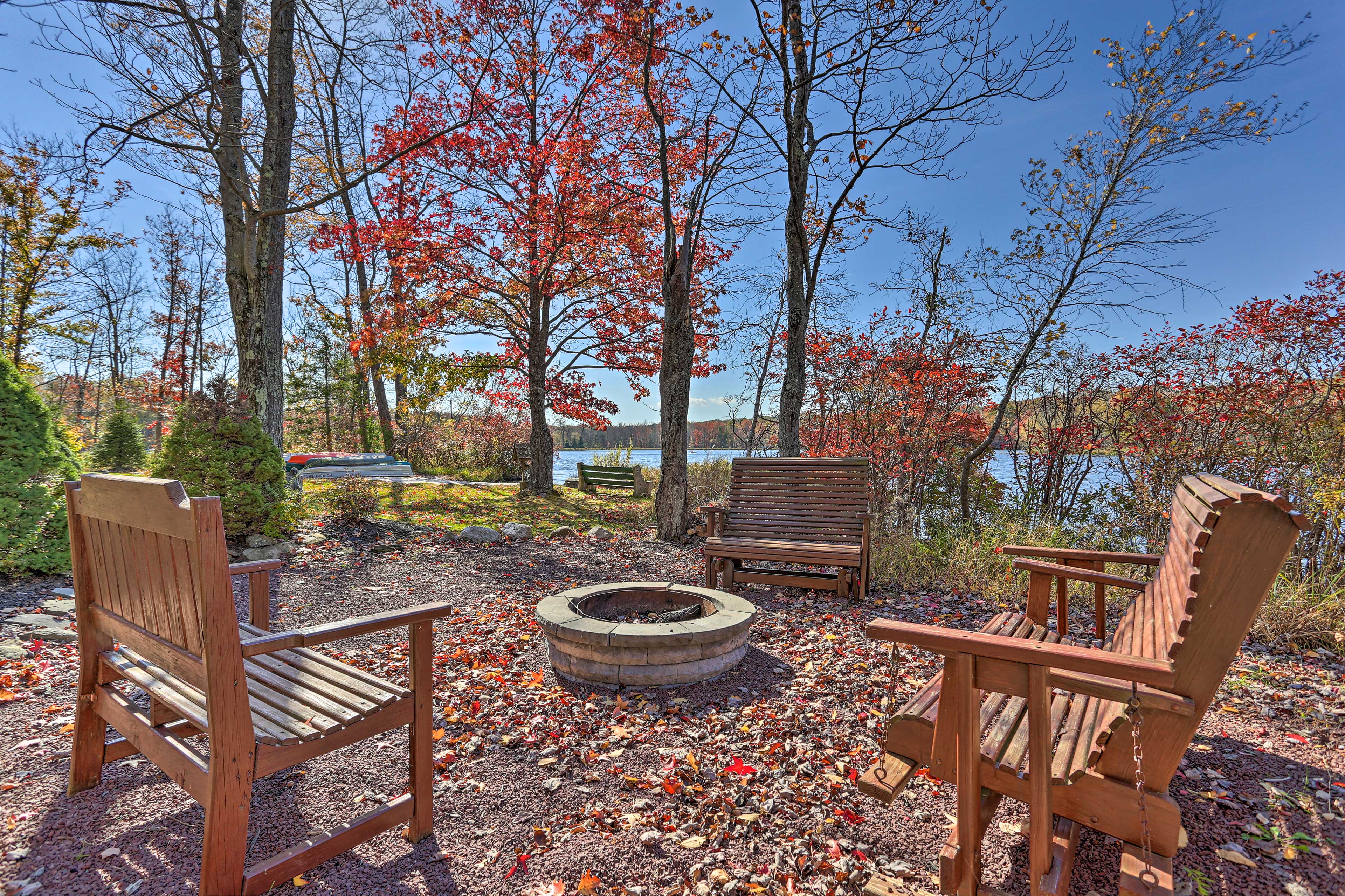 Property Image 2 - Waterfront Haven on Pines Lake: Ski, Swim & Relax