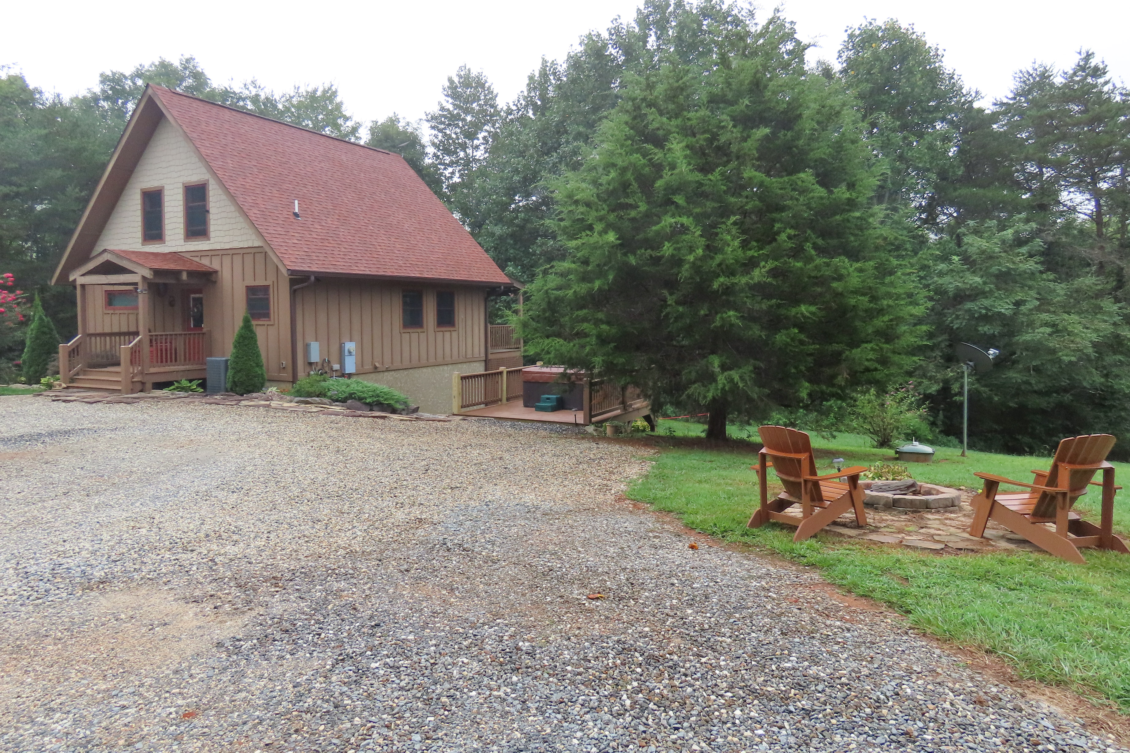Property Image 1 - Scenic ’Fox Ridge Cabin’ on 4 Acres w/ Hot Tub!