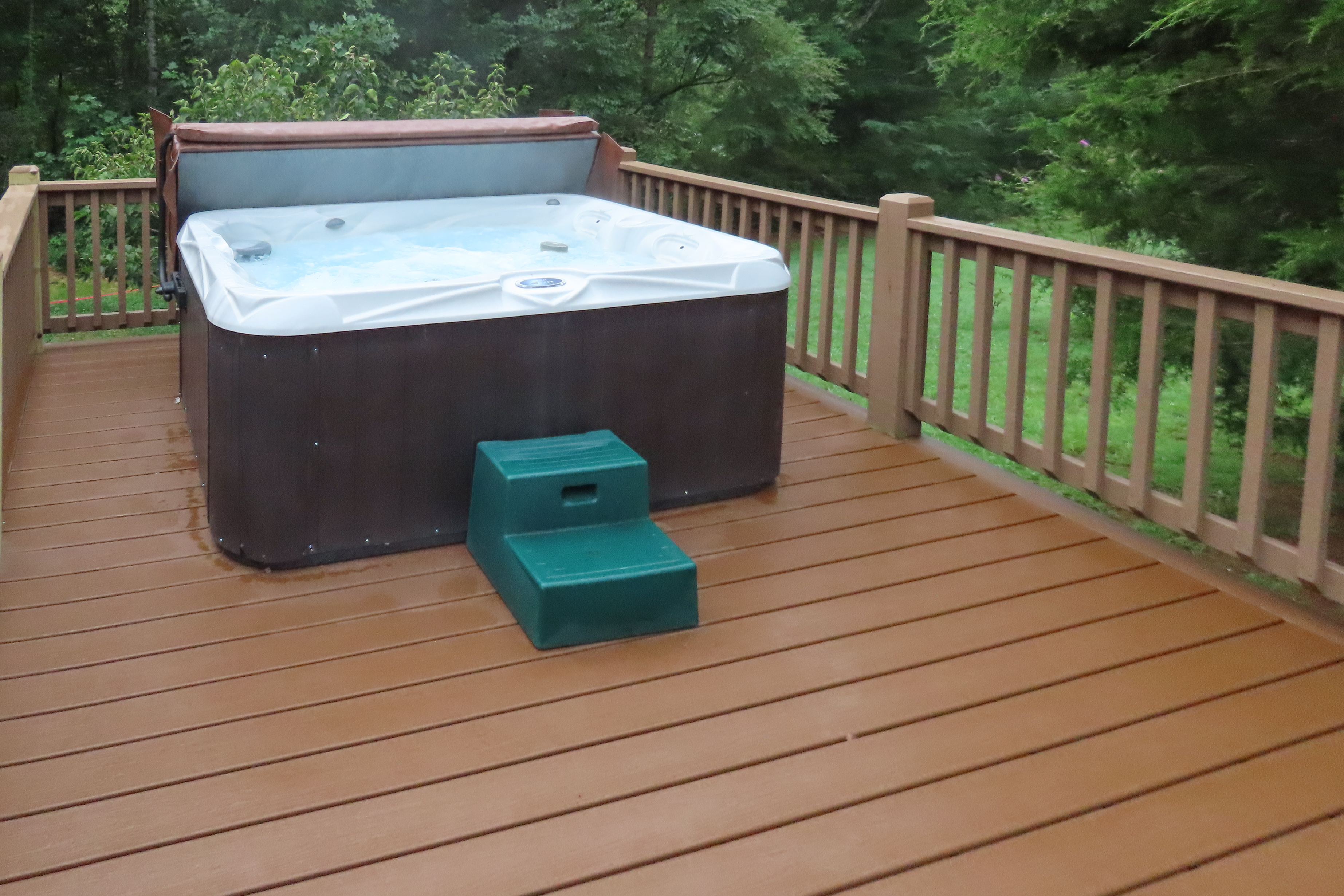 Property Image 2 - Scenic ’Fox Ridge Cabin’ on 4 Acres w/ Hot Tub!