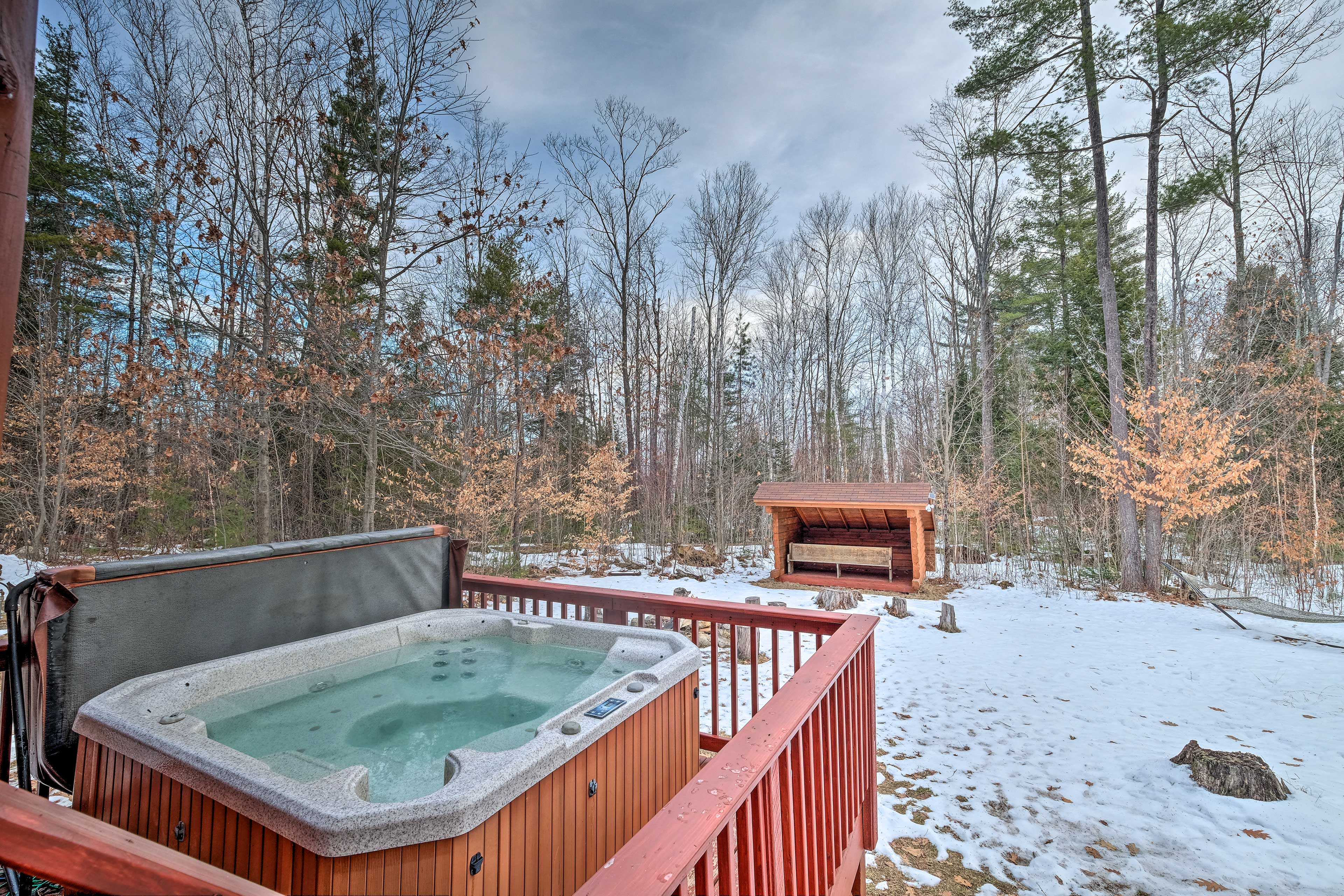 Secluded Johnsburg Retreat w/ Hot Tub & Fire Pit