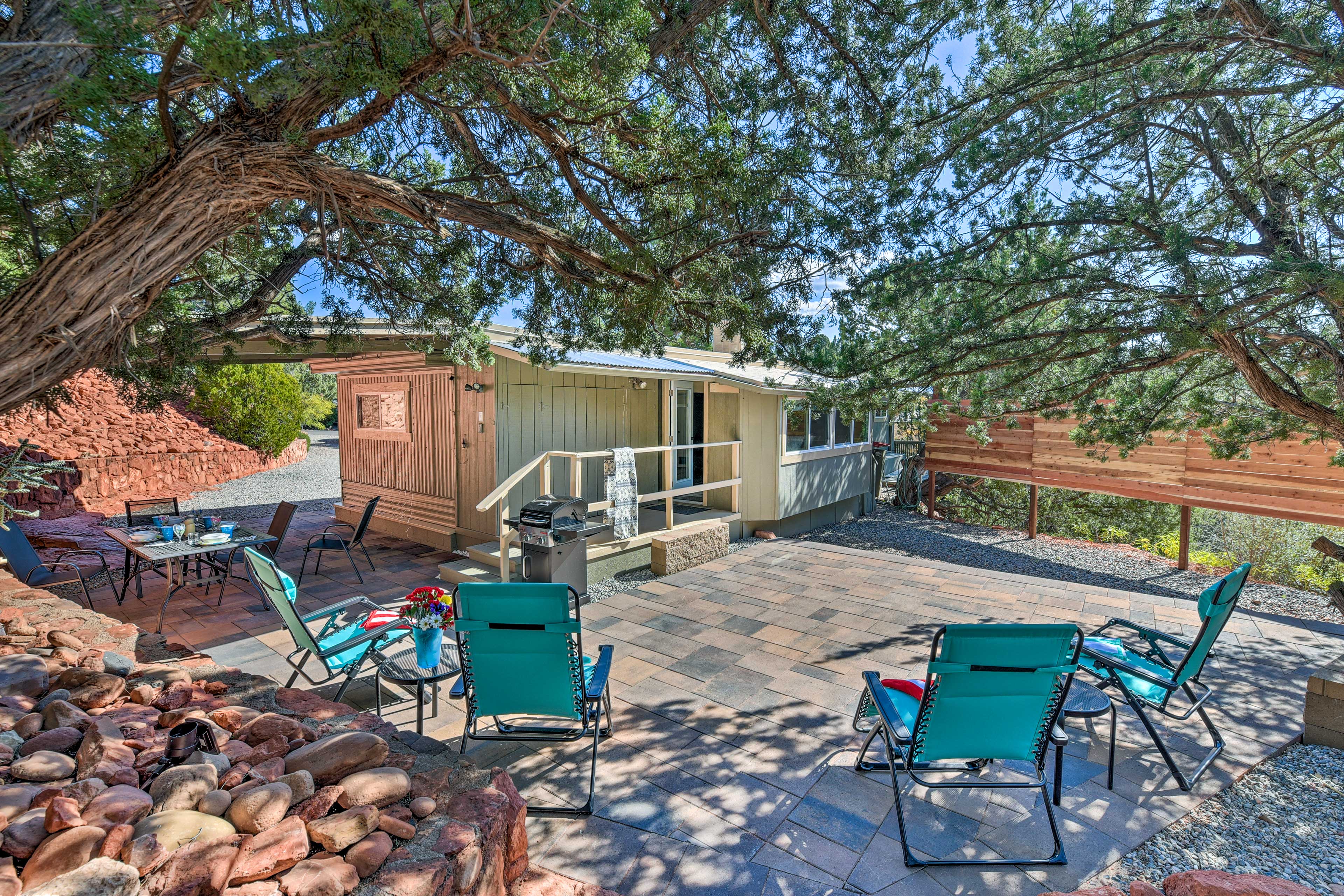 Property Image 1 - Sedona ‘Stardust Hideaway’ w/ Patio & Mtn Views!